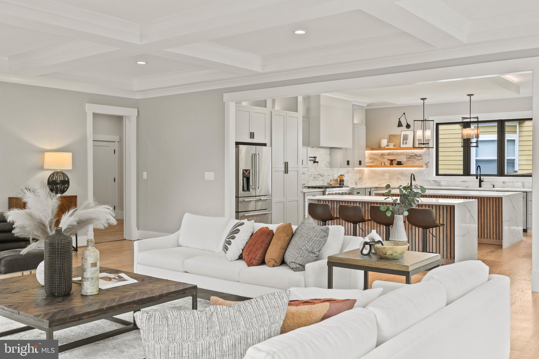 VIENNA WOODS - Residential