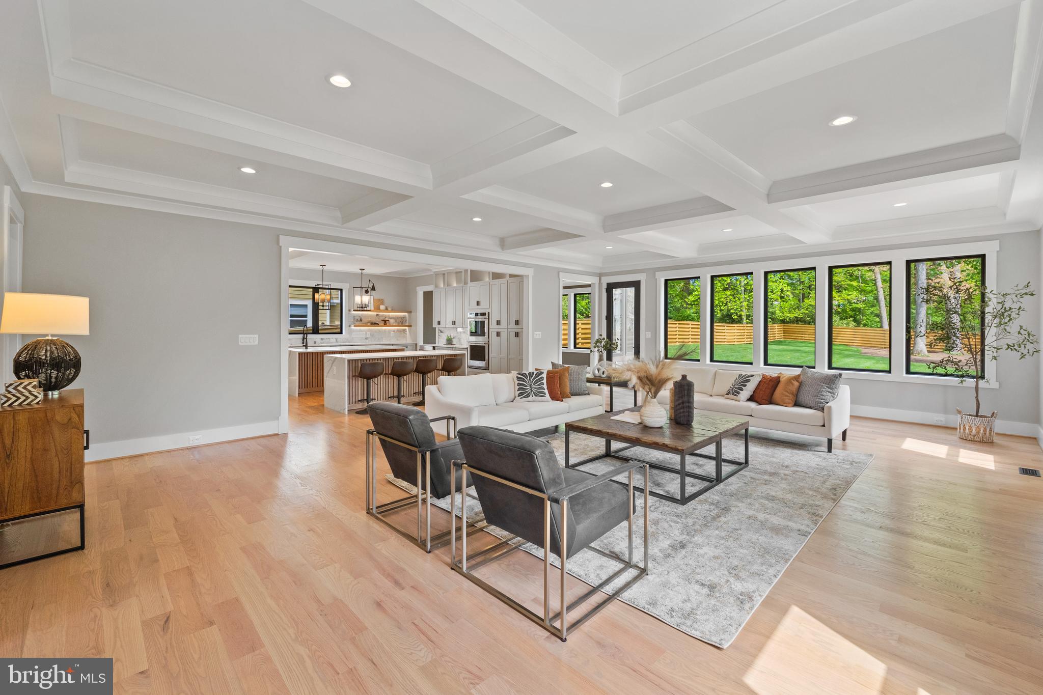 VIENNA WOODS - Residential