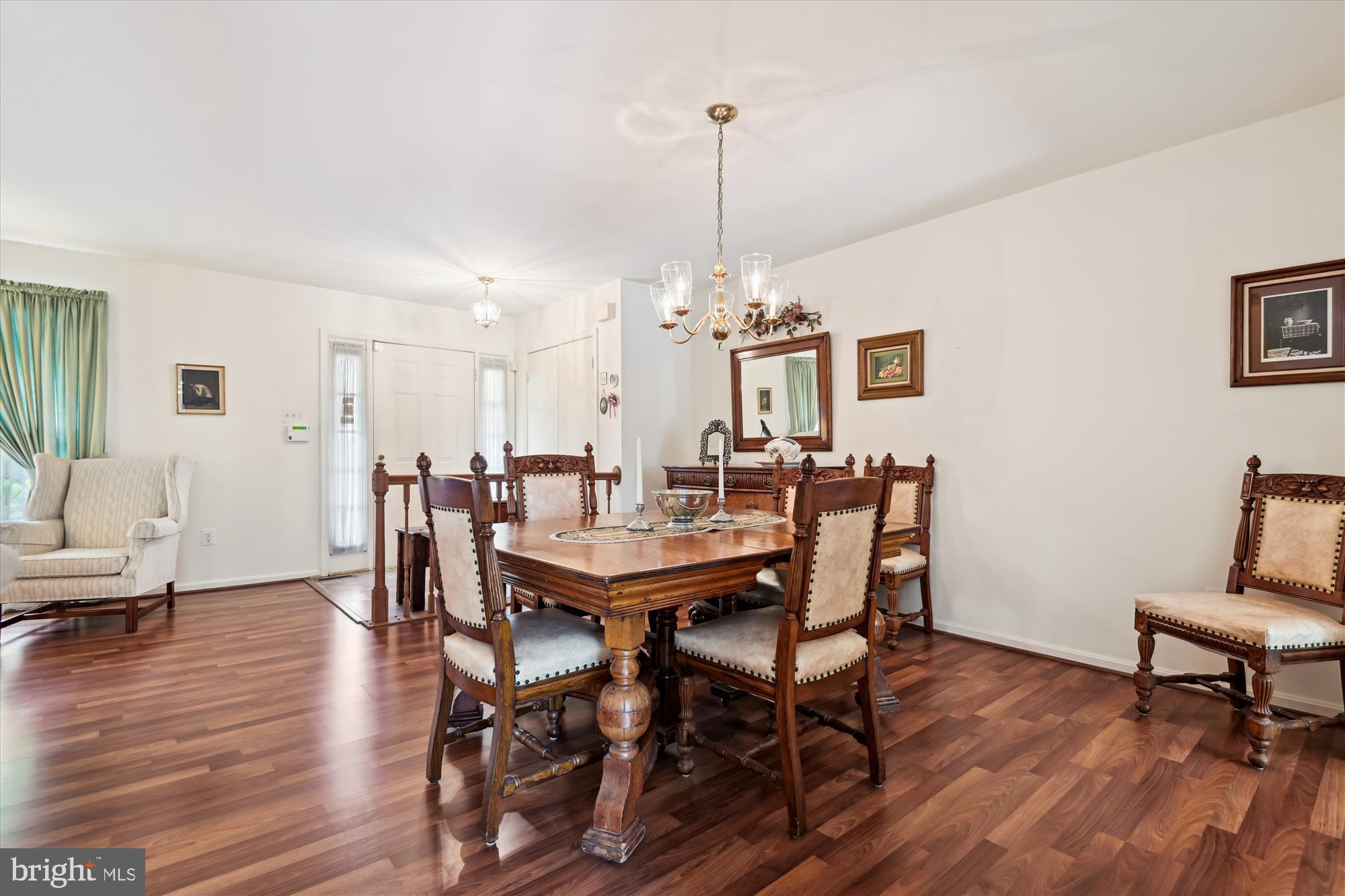 PADONIA COMPLEX - Residential