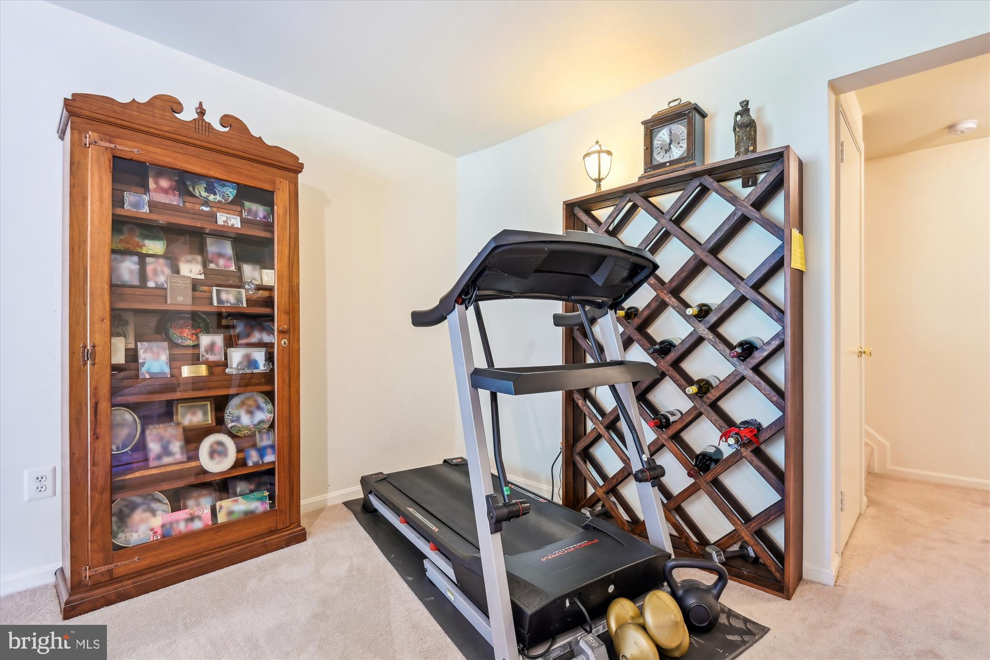 PADONIA COMPLEX - Residential