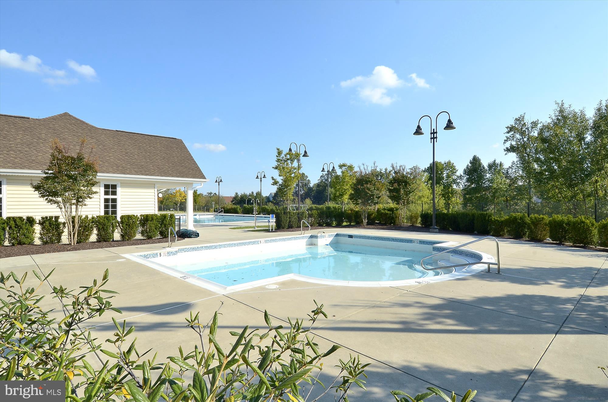 PADONIA COMPLEX - Residential