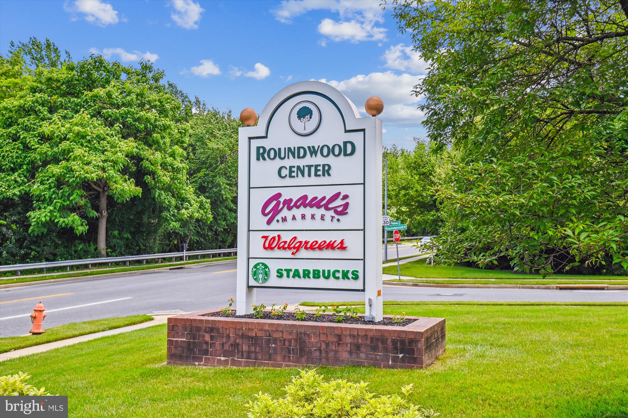 PADONIA COMPLEX - Residential