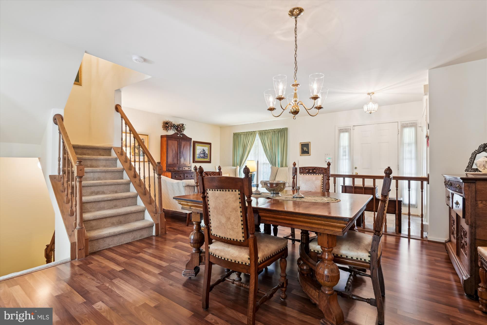 PADONIA COMPLEX - Residential