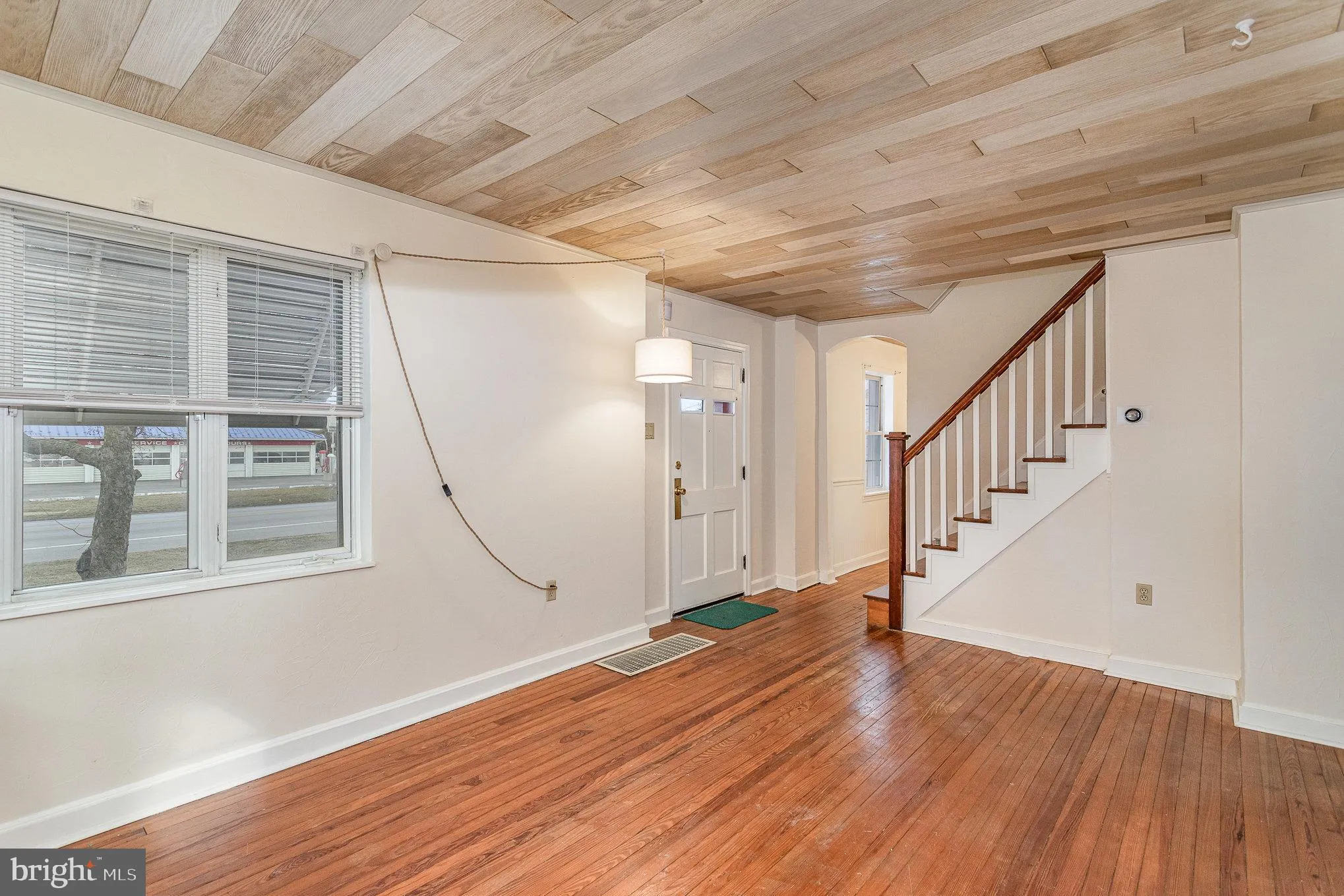 York, Pennsylvania 17406, United States, 3 Bedrooms Bedrooms, ,1 BathroomBathrooms,Residential,Pending,80312