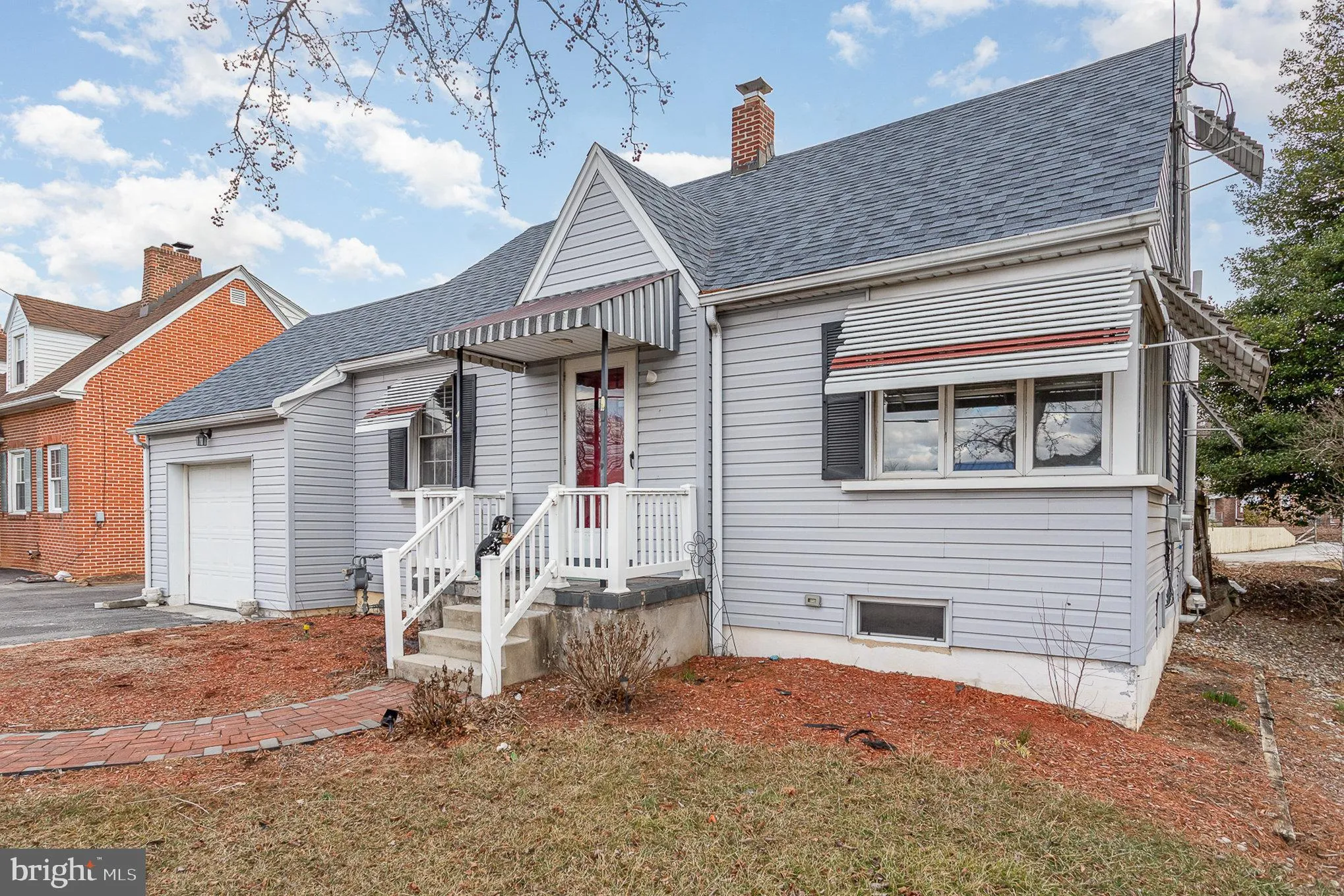 York, Pennsylvania 17406, United States, 3 Bedrooms Bedrooms, ,1 BathroomBathrooms,Residential,Pending,80312