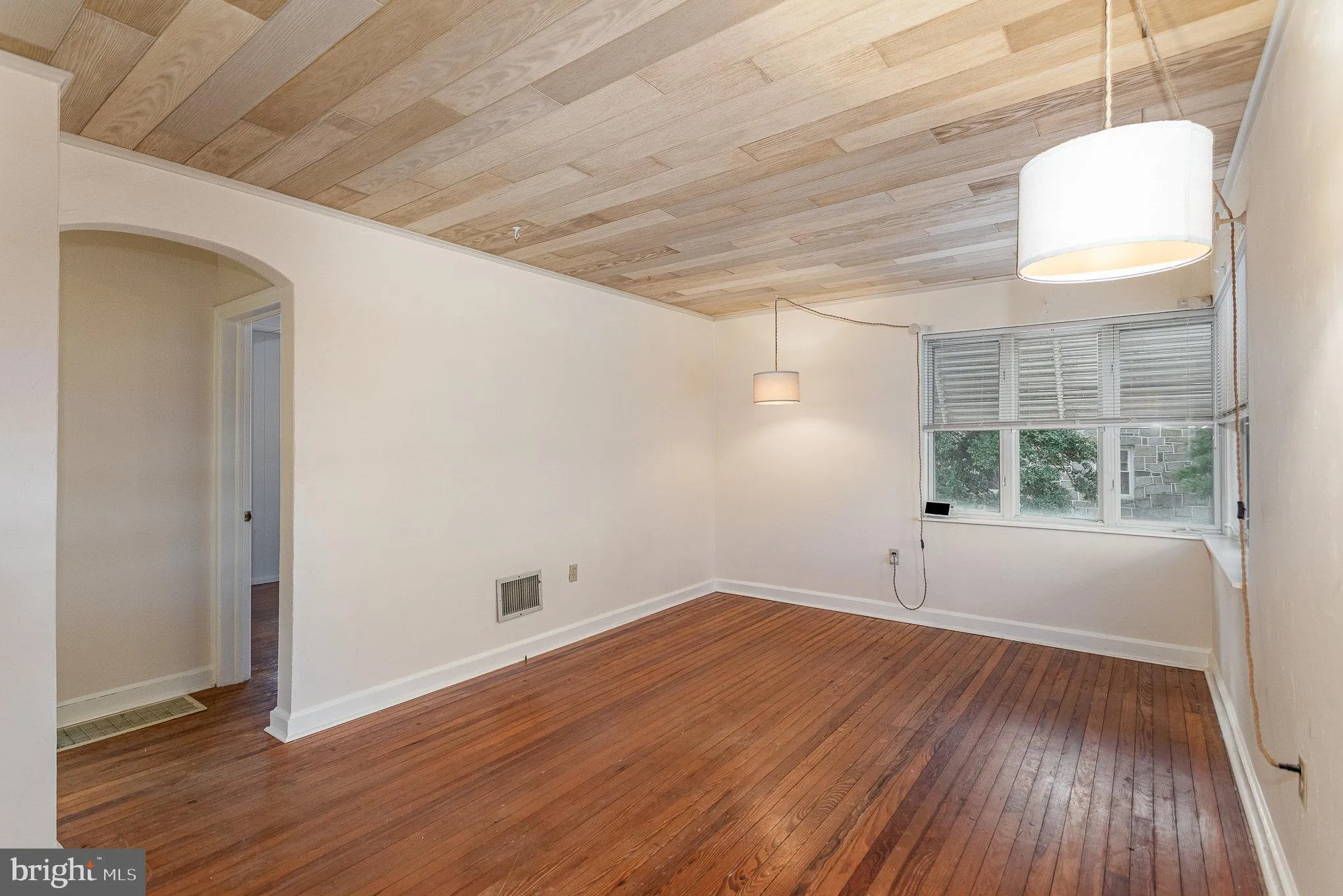 York, Pennsylvania 17406, United States, 3 Bedrooms Bedrooms, ,1 BathroomBathrooms,Residential,Pending,80312