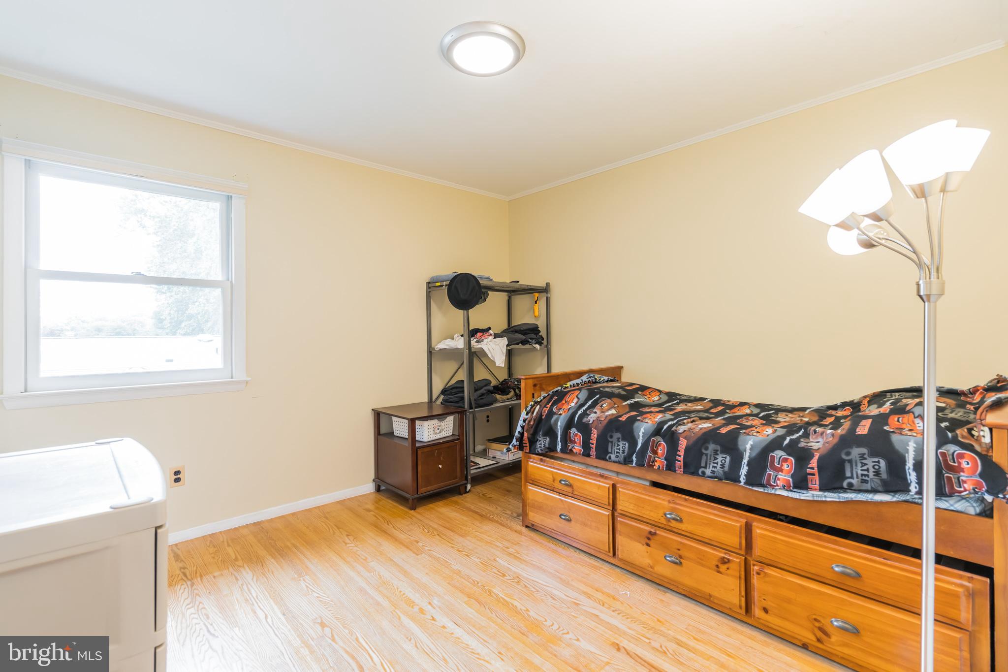 ROLLING VALLEY - Residential Lease