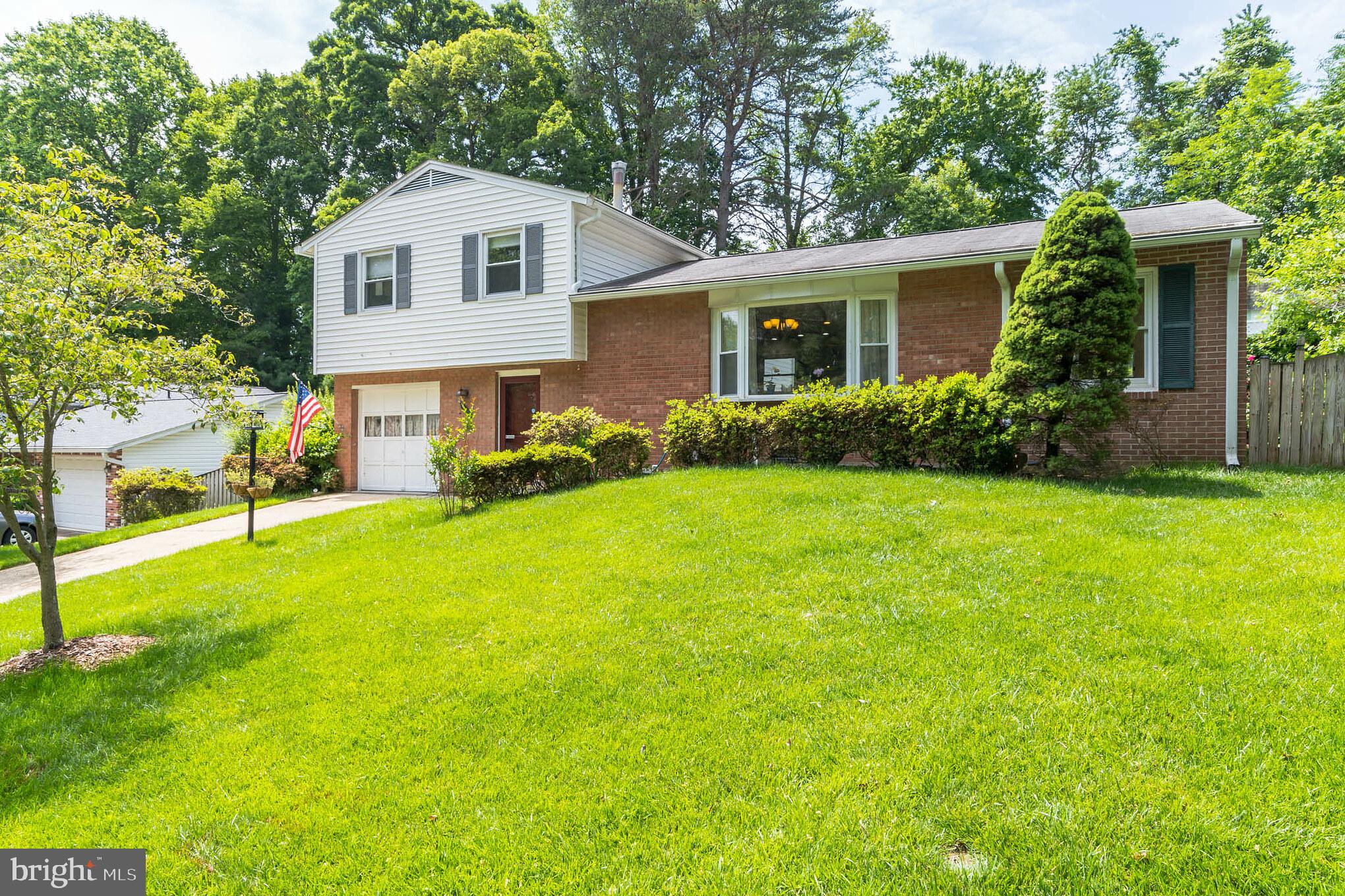 ROLLING VALLEY - Residential Lease