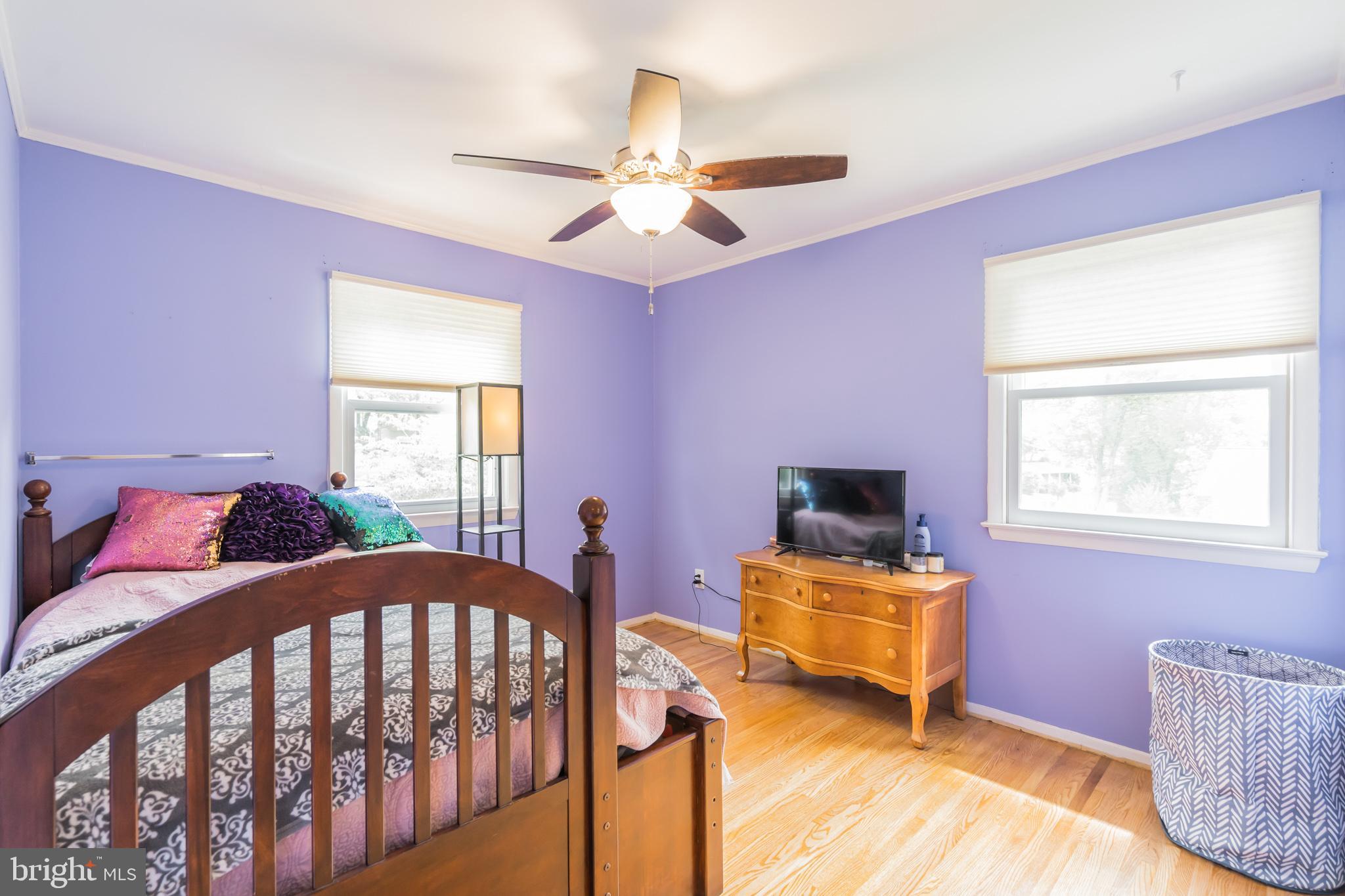 ROLLING VALLEY - Residential Lease