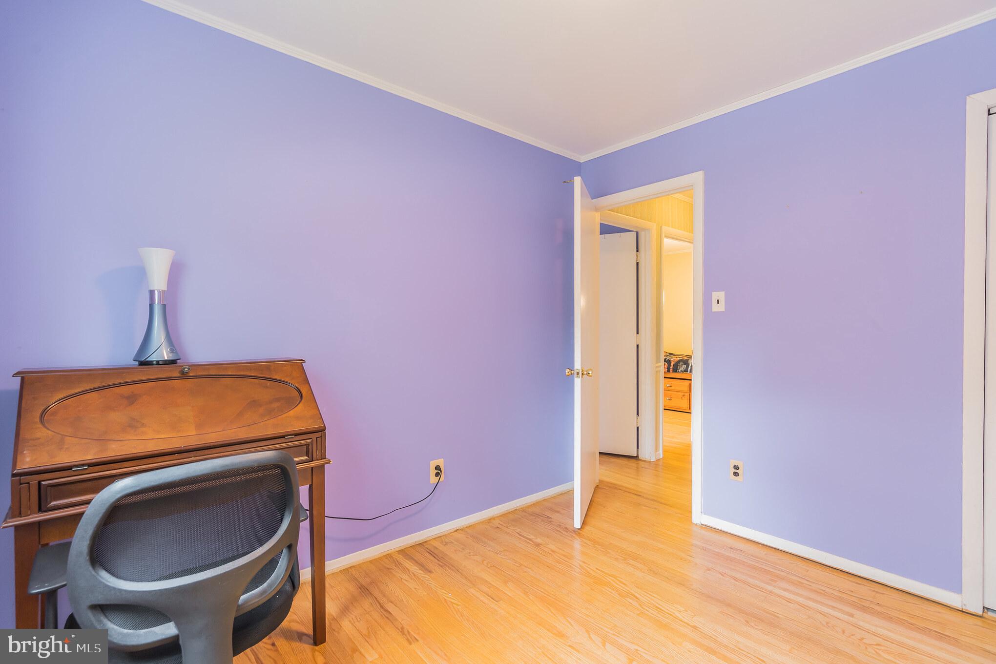 ROLLING VALLEY - Residential Lease