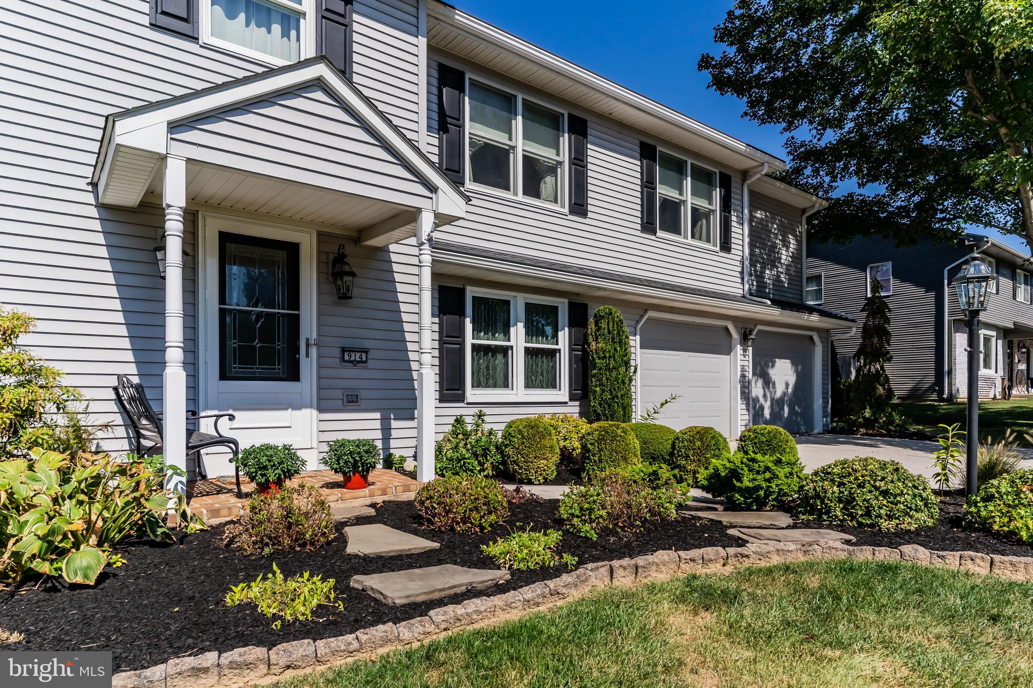 914 BONNY LANE