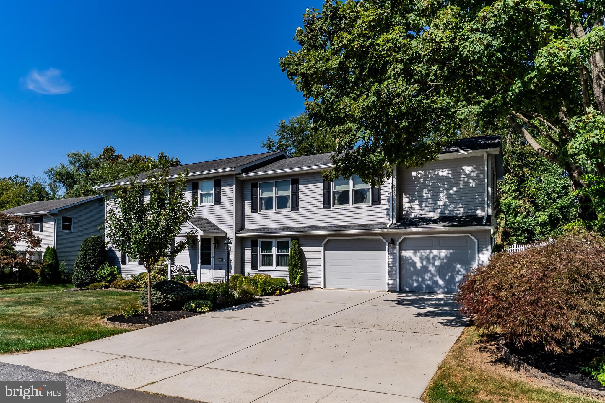 914 BONNY LANE