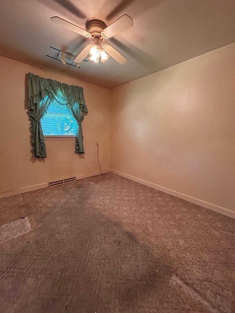 CATONSVILLE MANOR - Residential