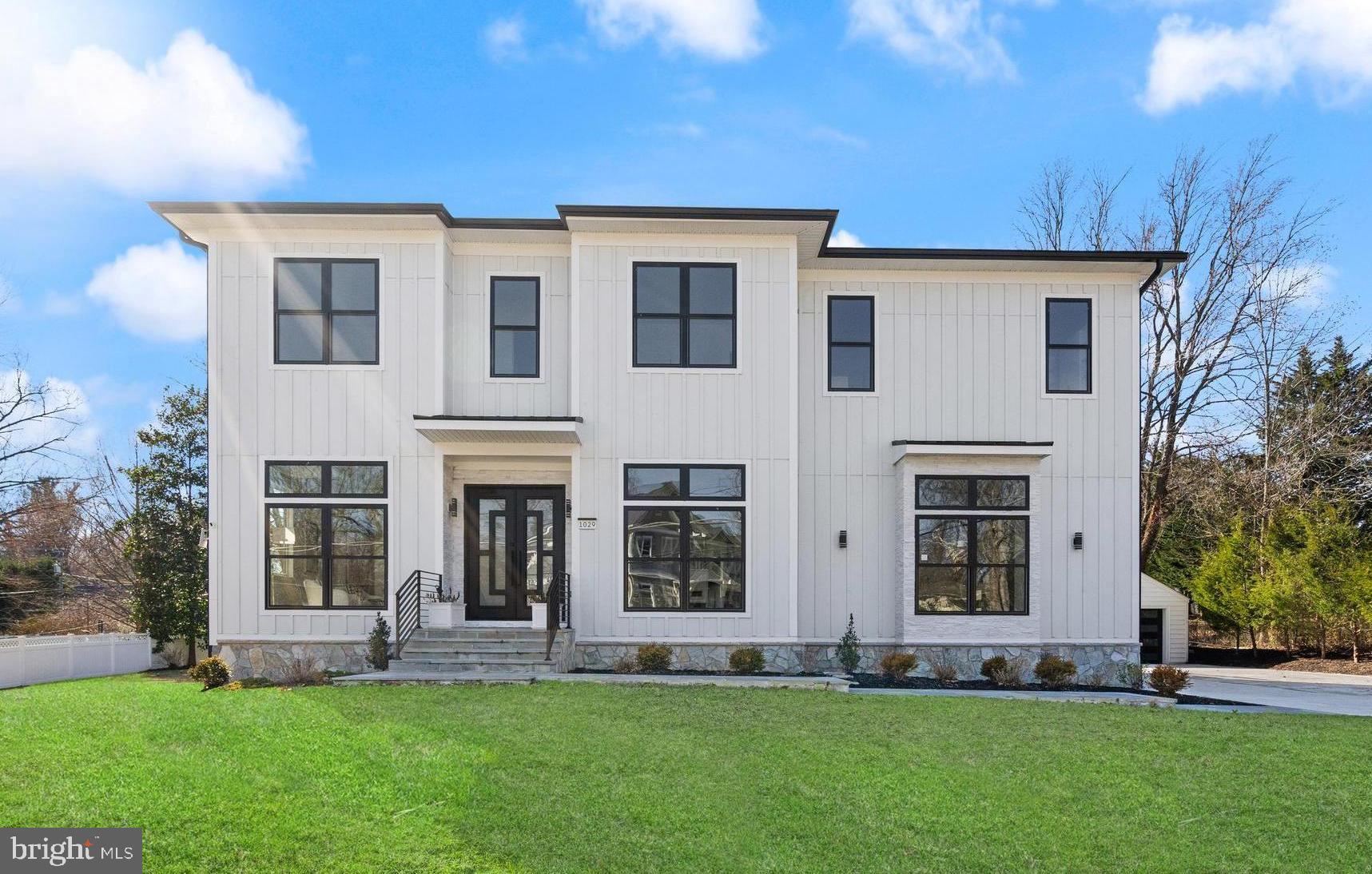 VIENNA ACRES - Residential