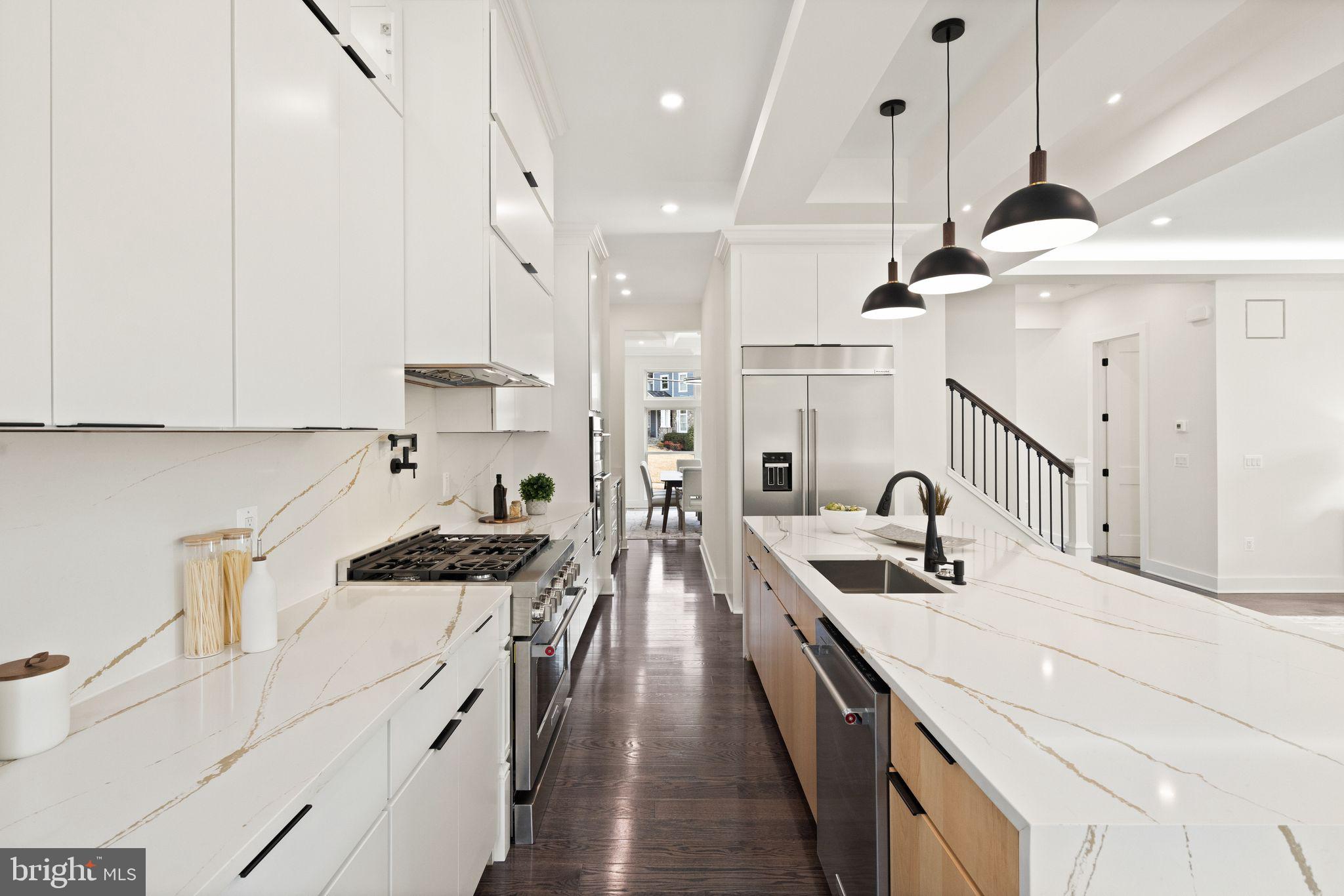 VIENNA ACRES - Residential