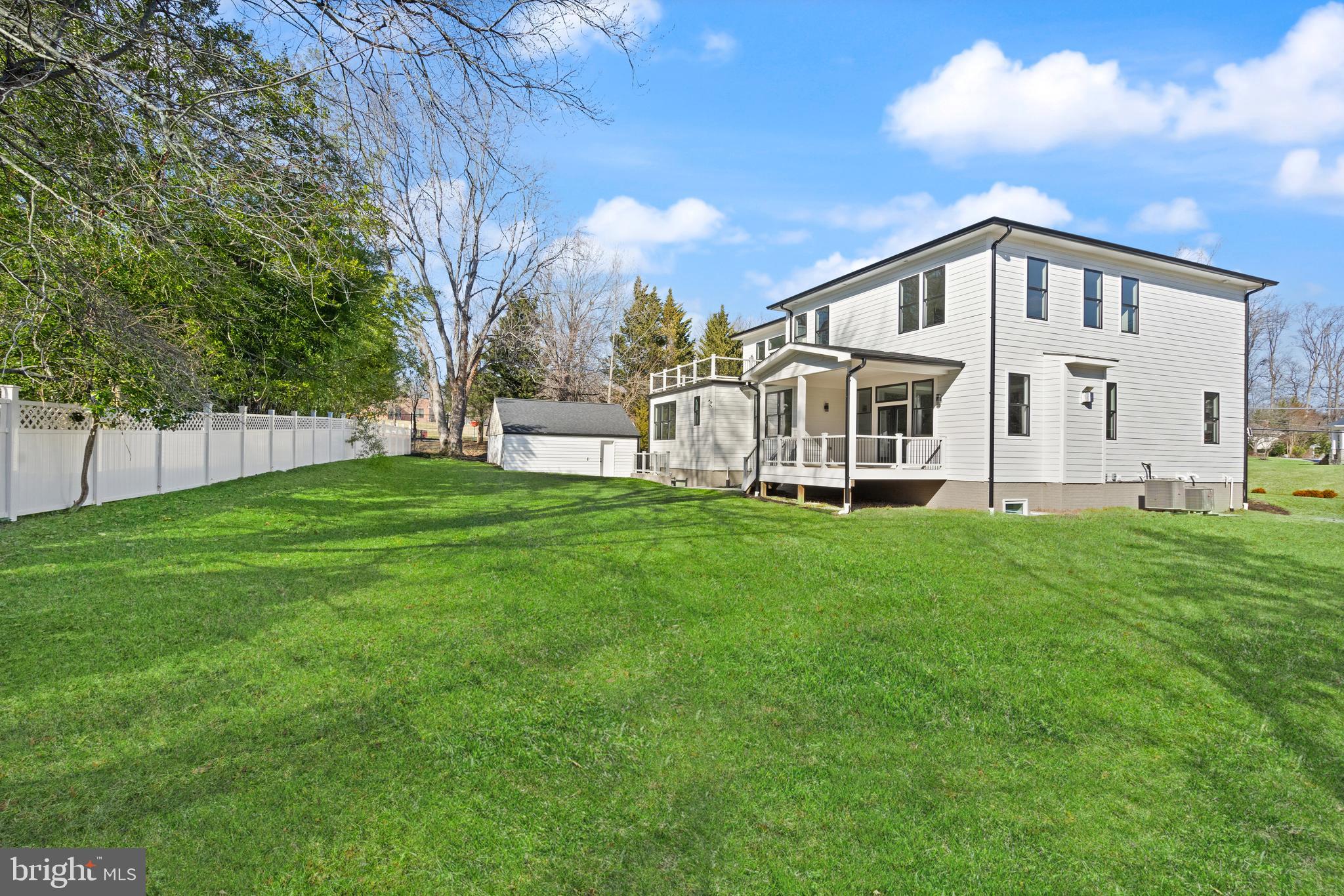 VIENNA ACRES - Residential