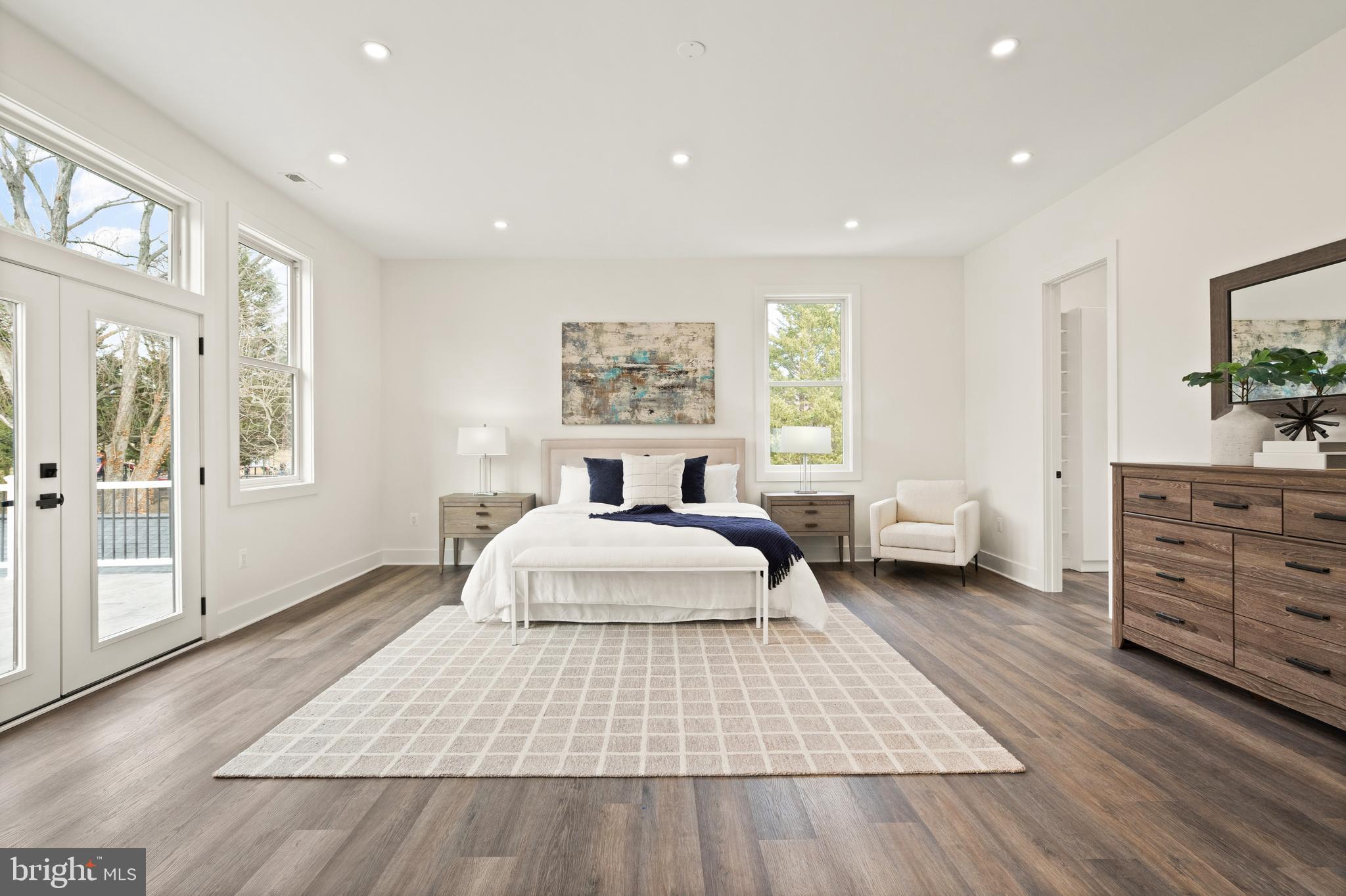 VIENNA ACRES - Residential