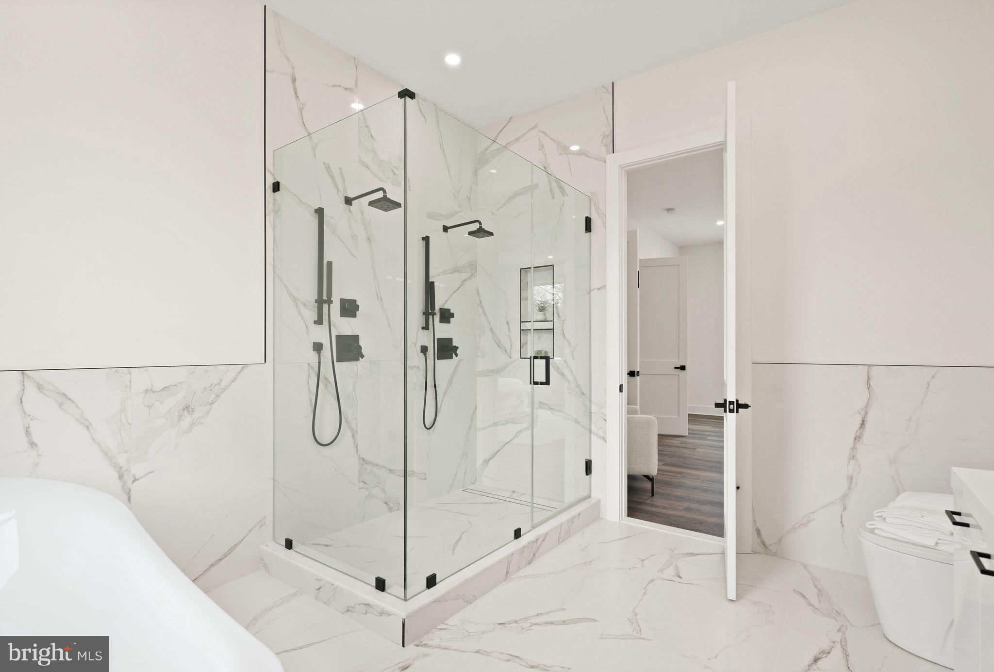 VIENNA ACRES - Residential