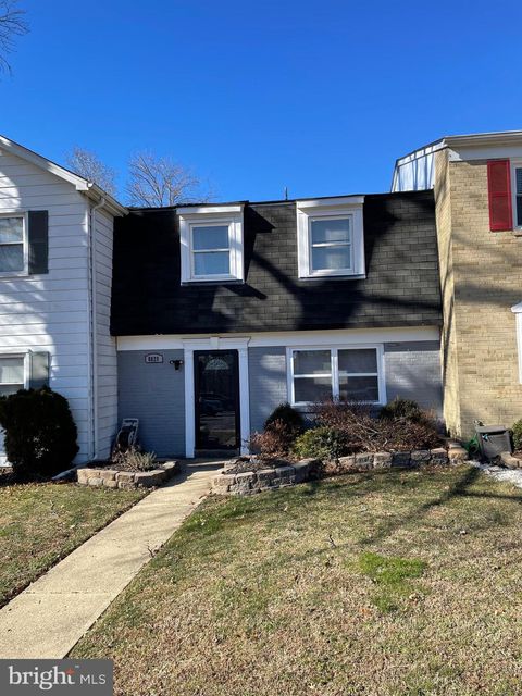 Townhouse For Sale - 8829 Fairhaven Avenue<br/> UPPER MARLBORO, MD 20772