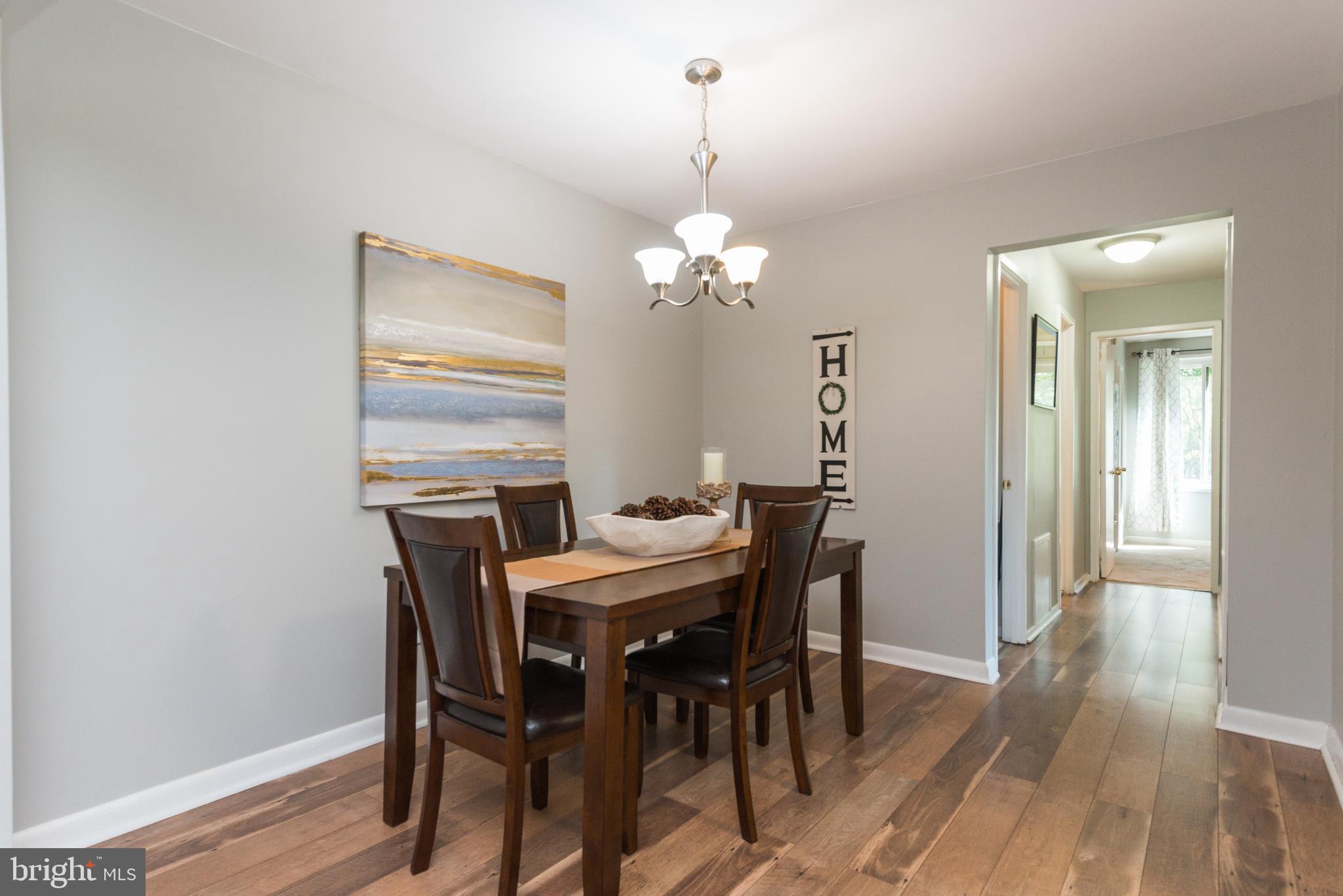 LONG REACH - Residential