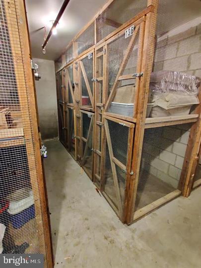 LONG REACH - Residential