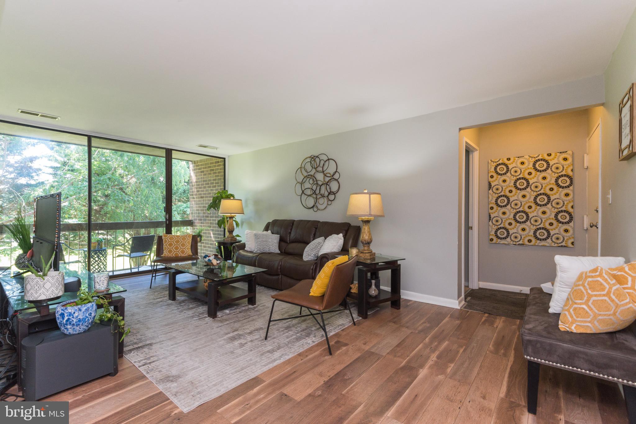 LONG REACH - Residential