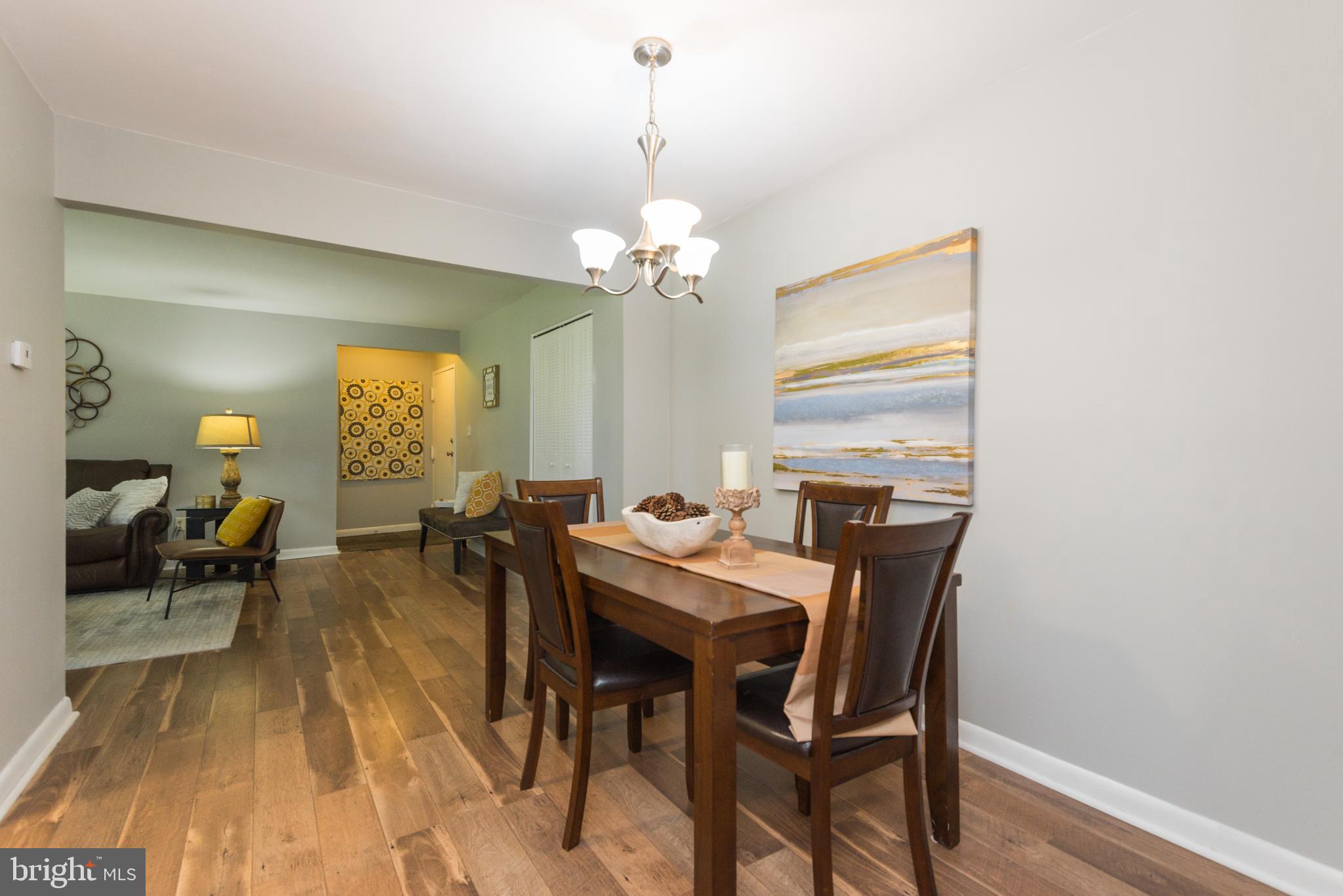 LONG REACH - Residential