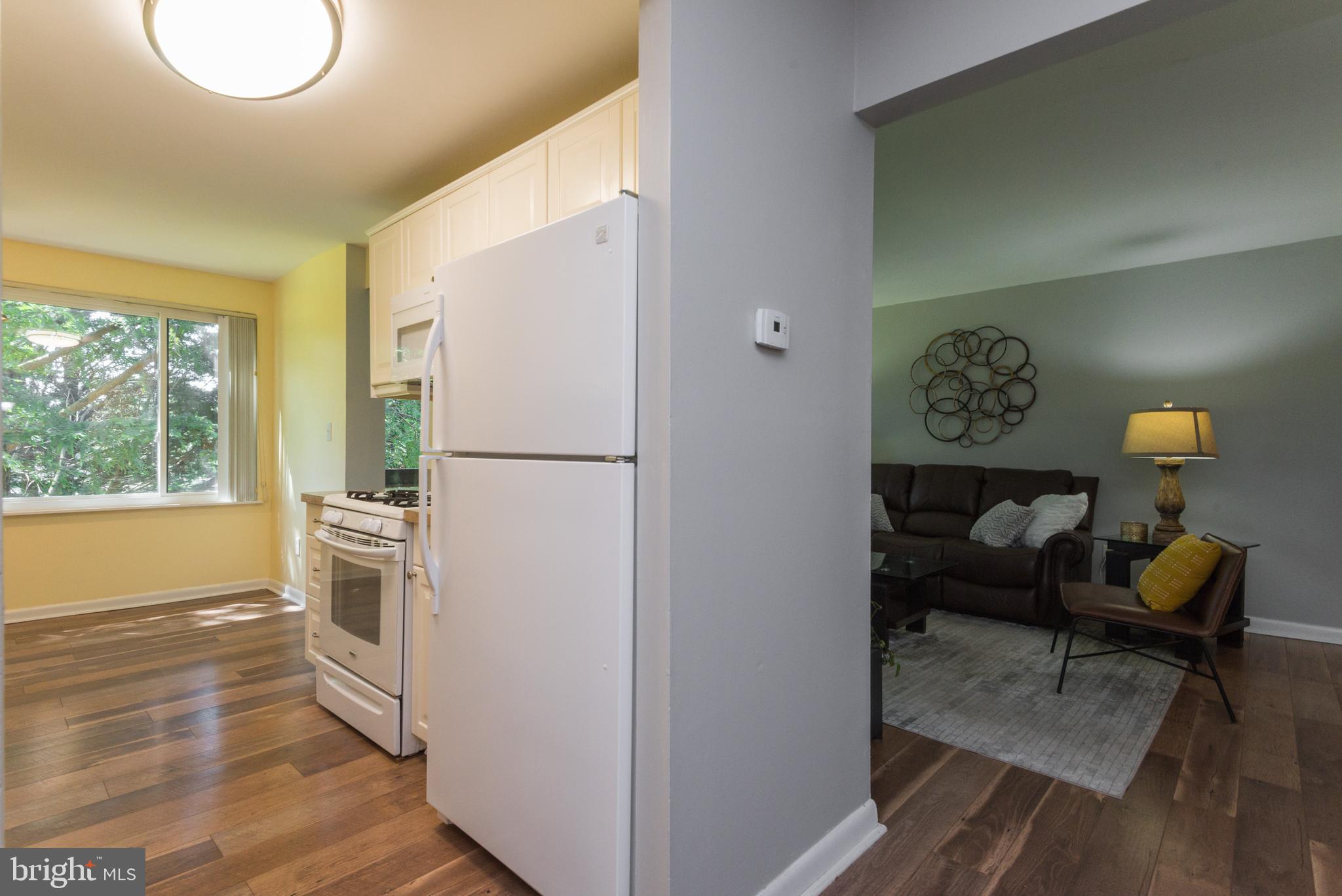 LONG REACH - Residential