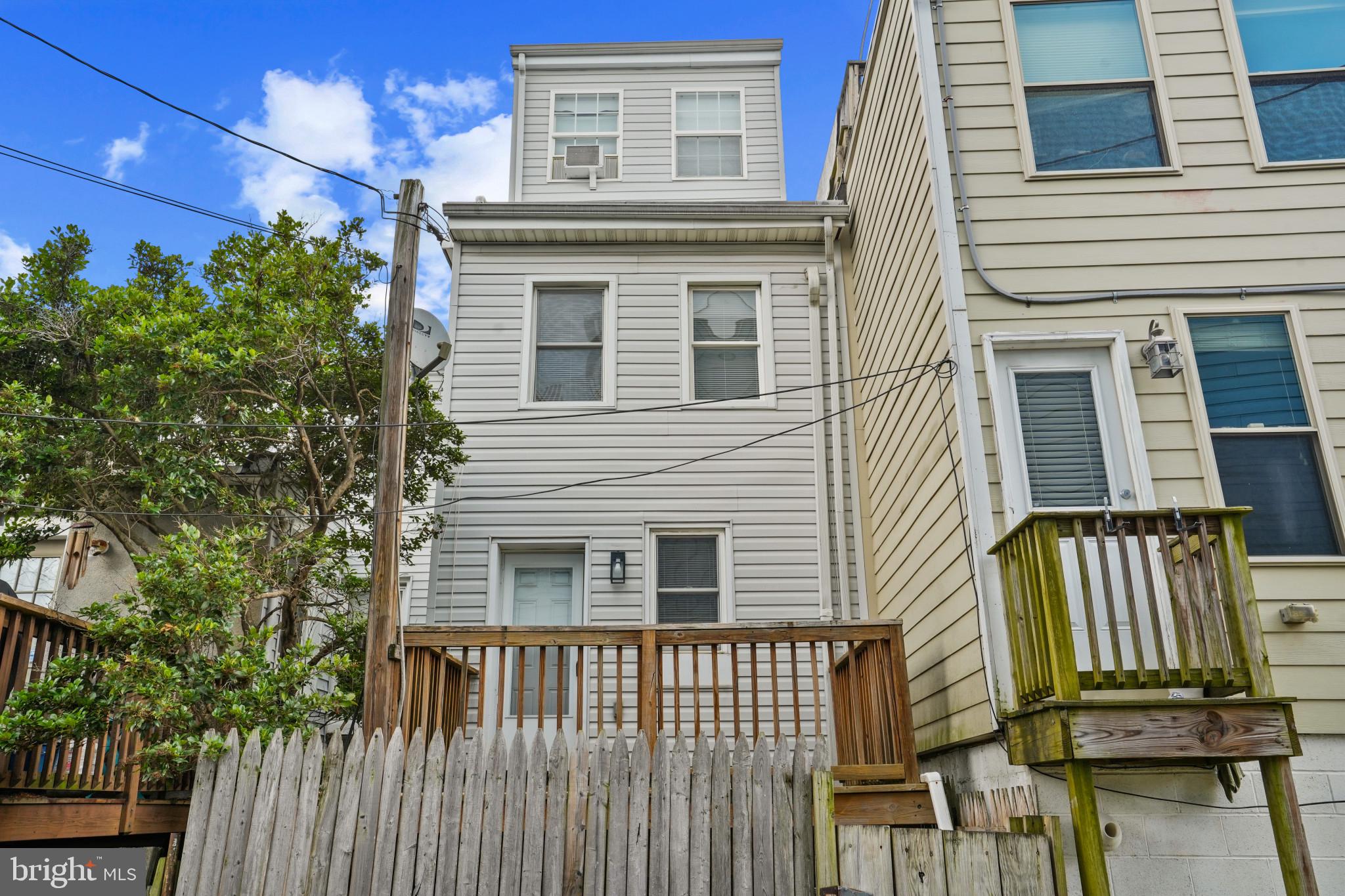 FEDERAL HILL HISTORIC DISTRICT - Residential