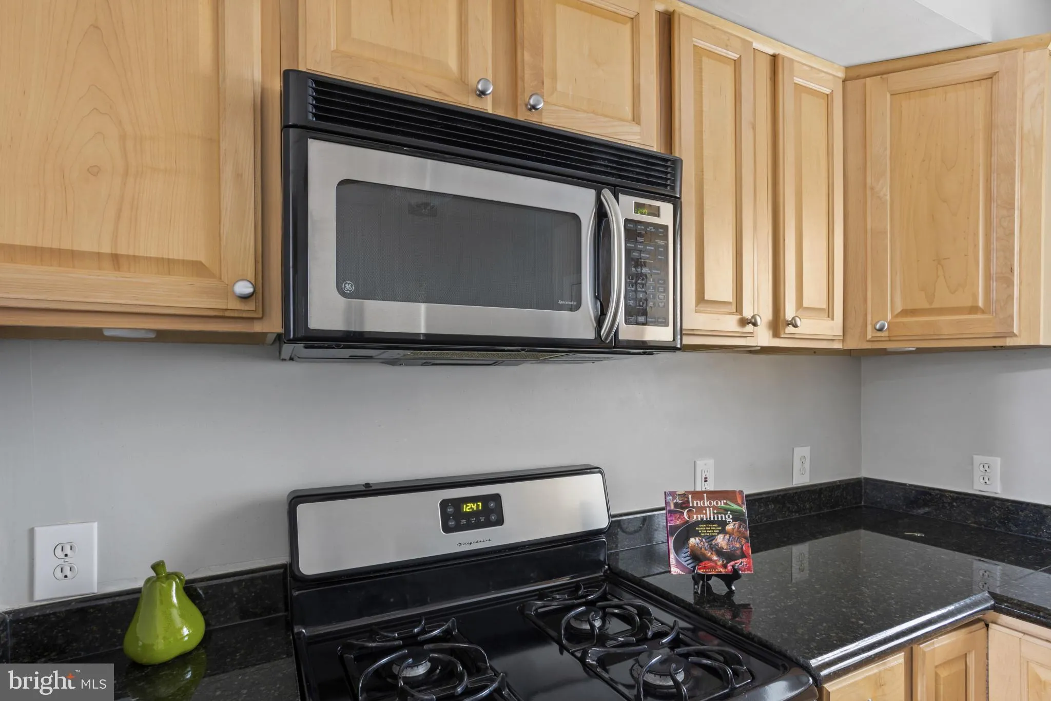 Baltimore, Maryland 21230, United States, 3 Bedrooms Bedrooms, ,2 BathroomsBathrooms,Residential,Active,166231