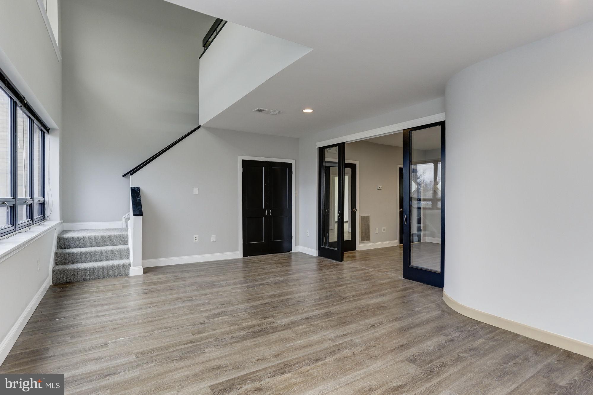 GEORGETOWN PARK - Commercial Lease