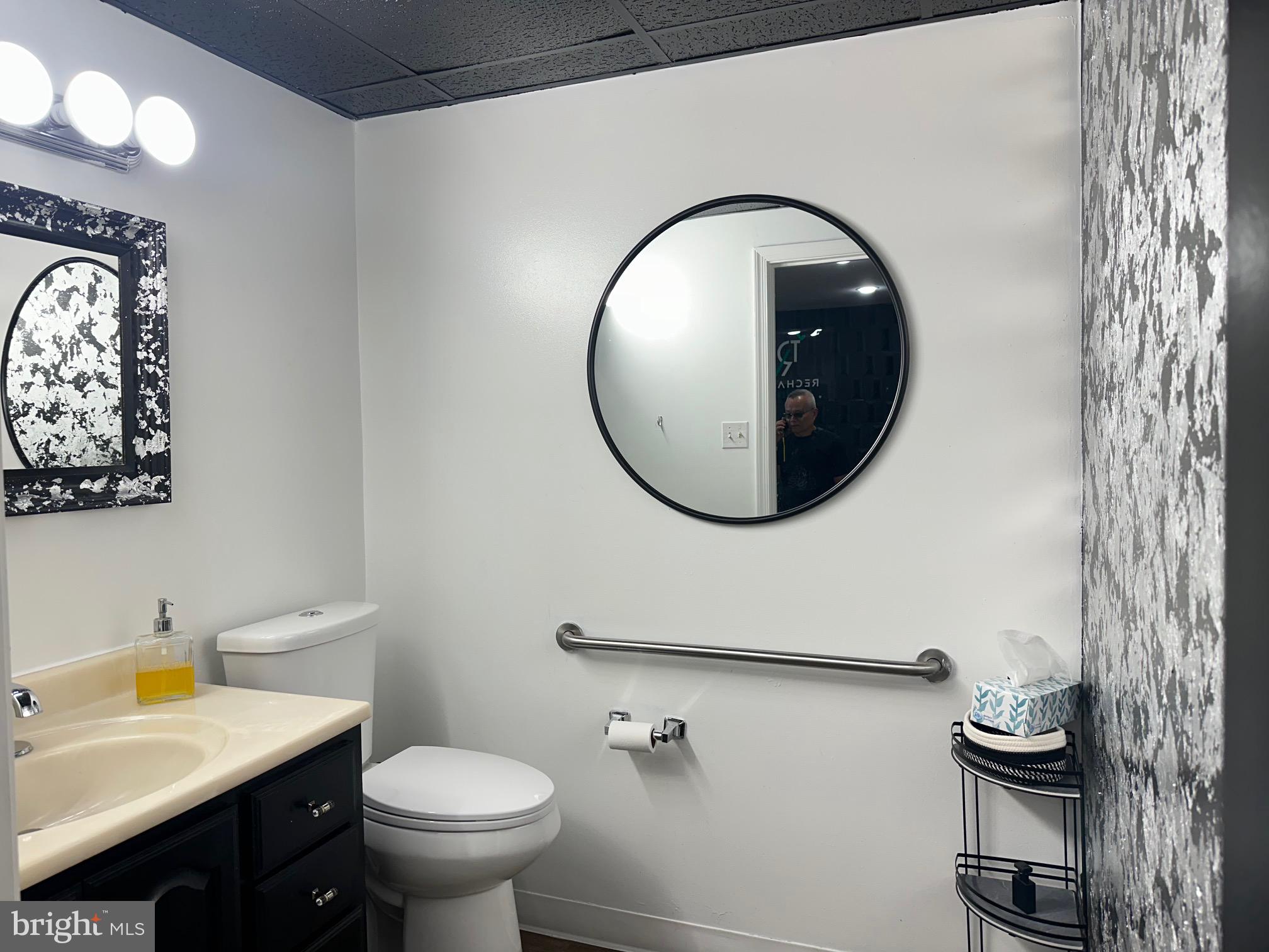 GEORGETOWN PARK - Commercial Lease