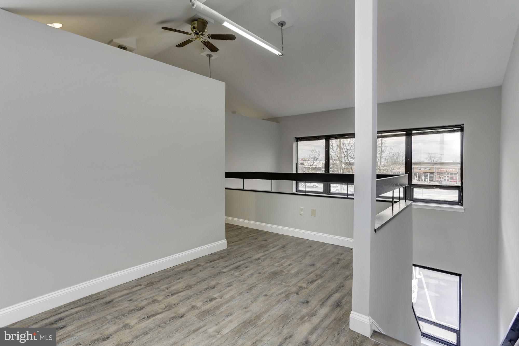 GEORGETOWN PARK - Commercial Lease