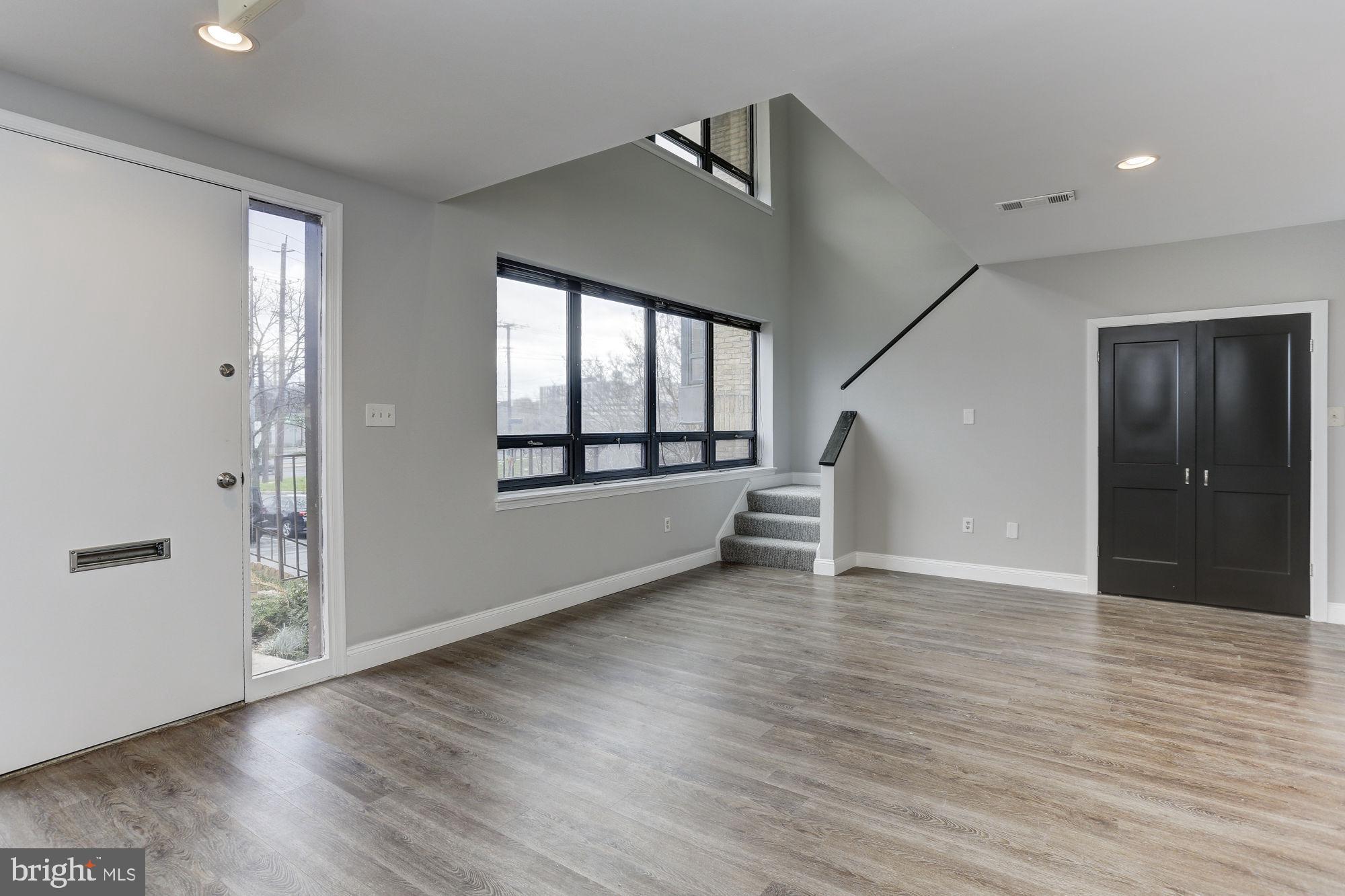 GEORGETOWN PARK - Commercial Lease