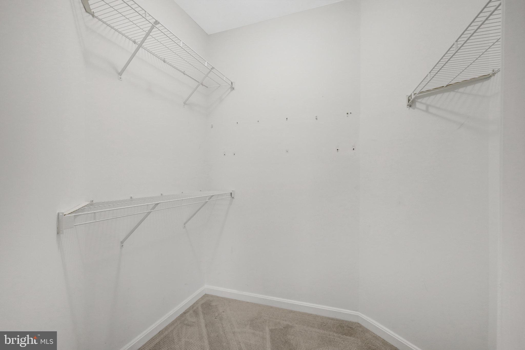 CAMERON STATION - Residential