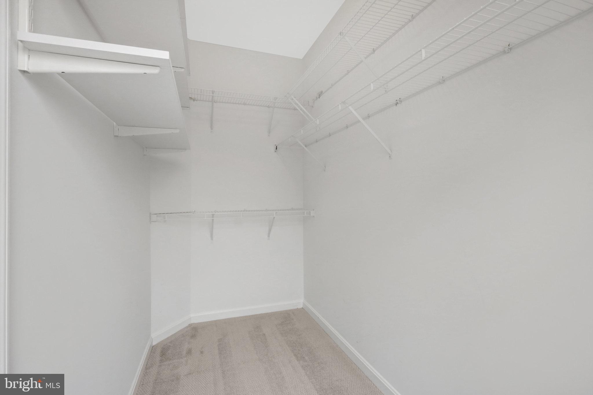 CAMERON STATION - Residential