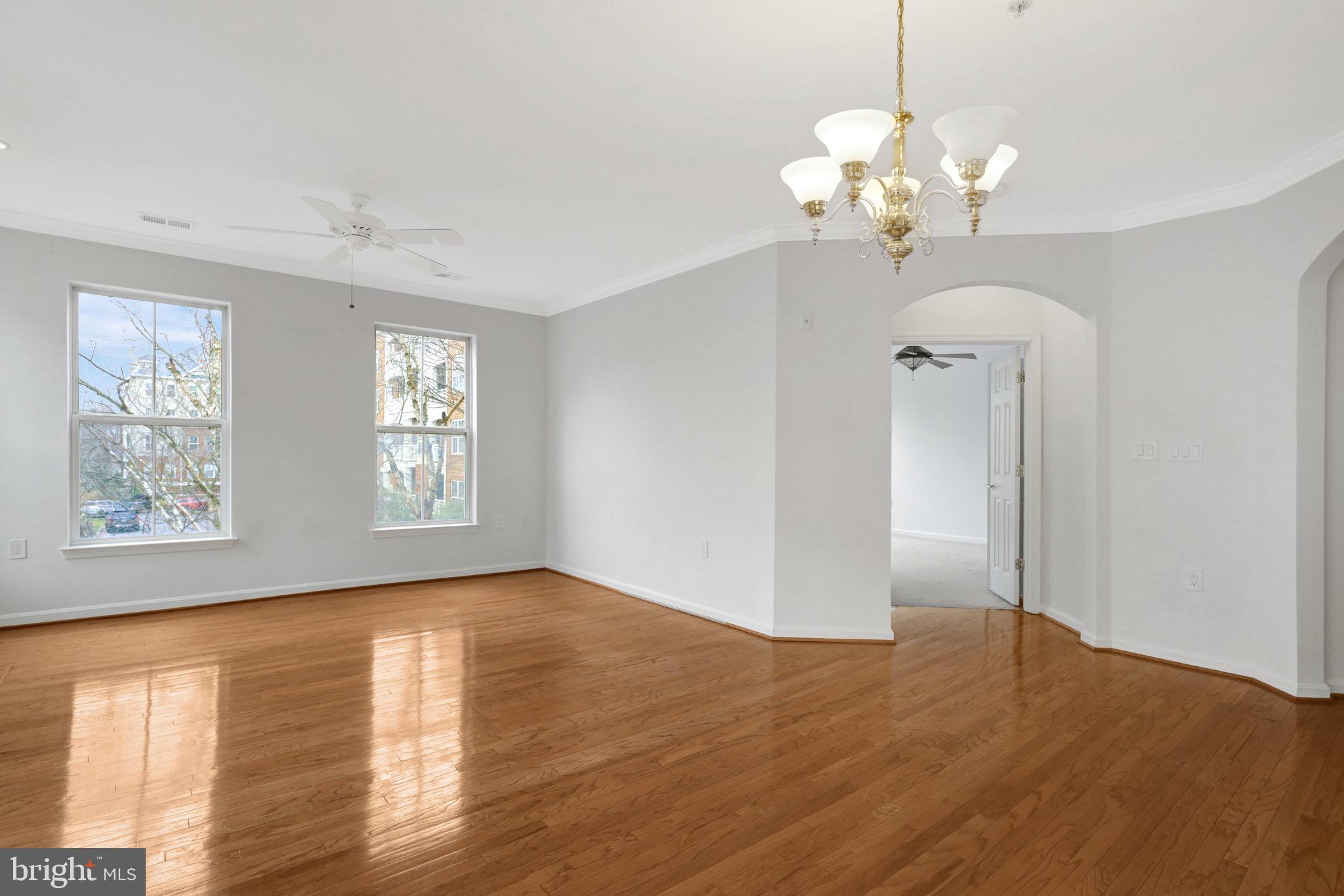 CAMERON STATION - Residential