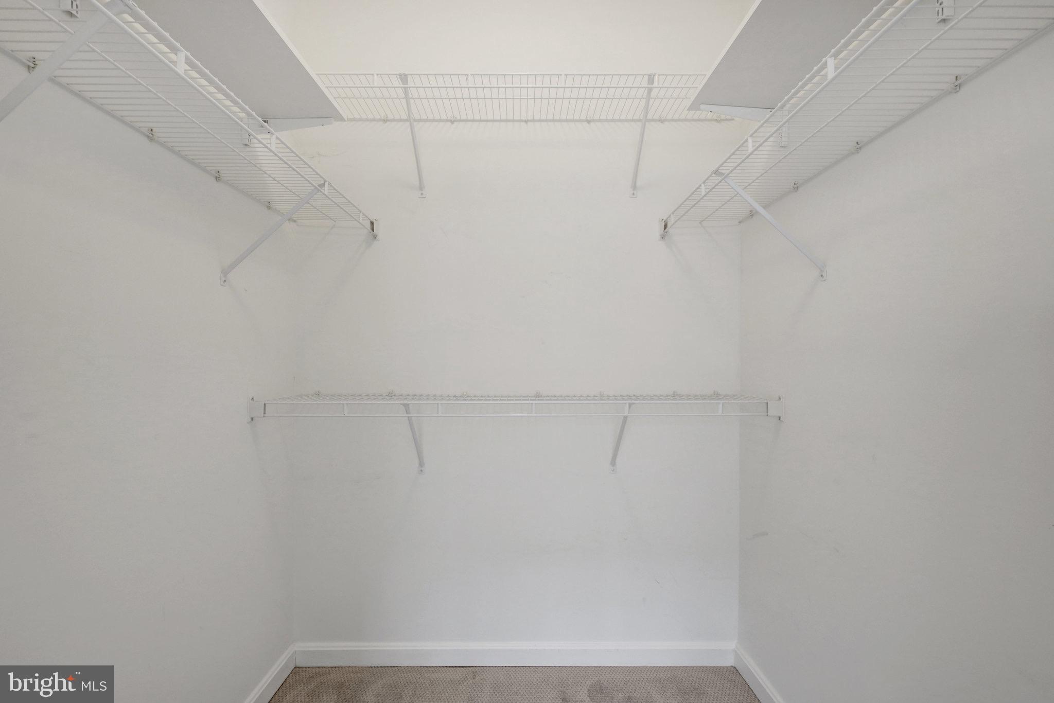 CAMERON STATION - Residential