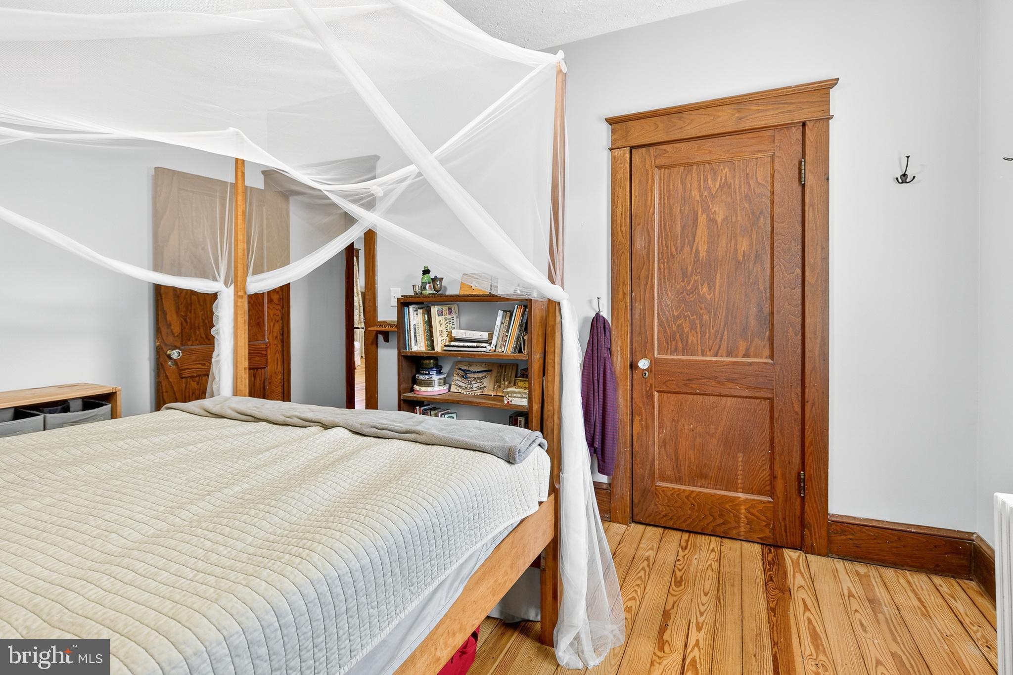 NEW HOLLAND BOROUGH - Residential