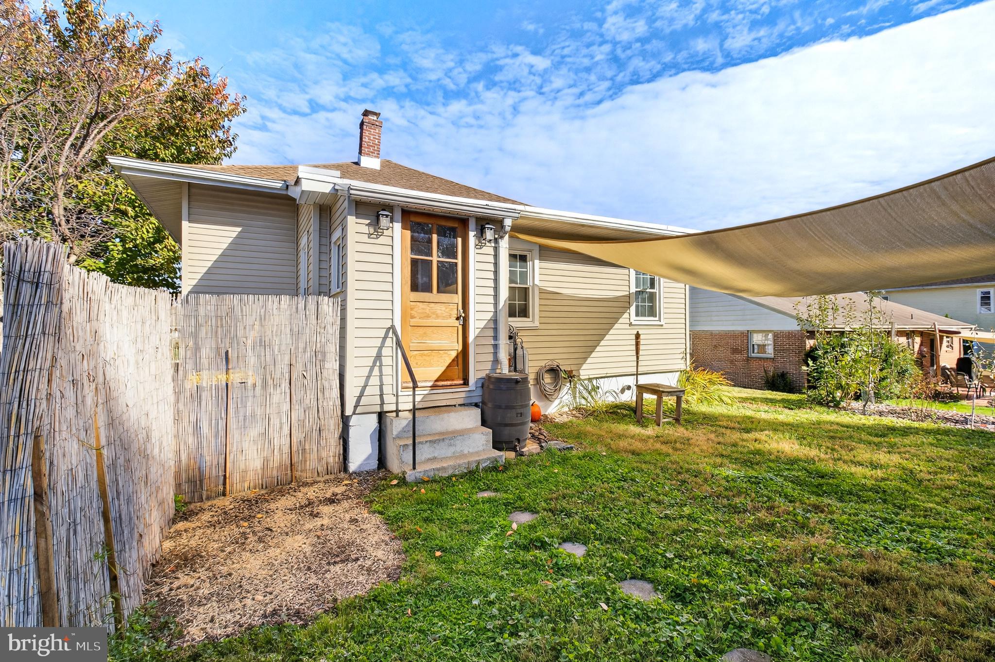 NEW HOLLAND BOROUGH - Residential