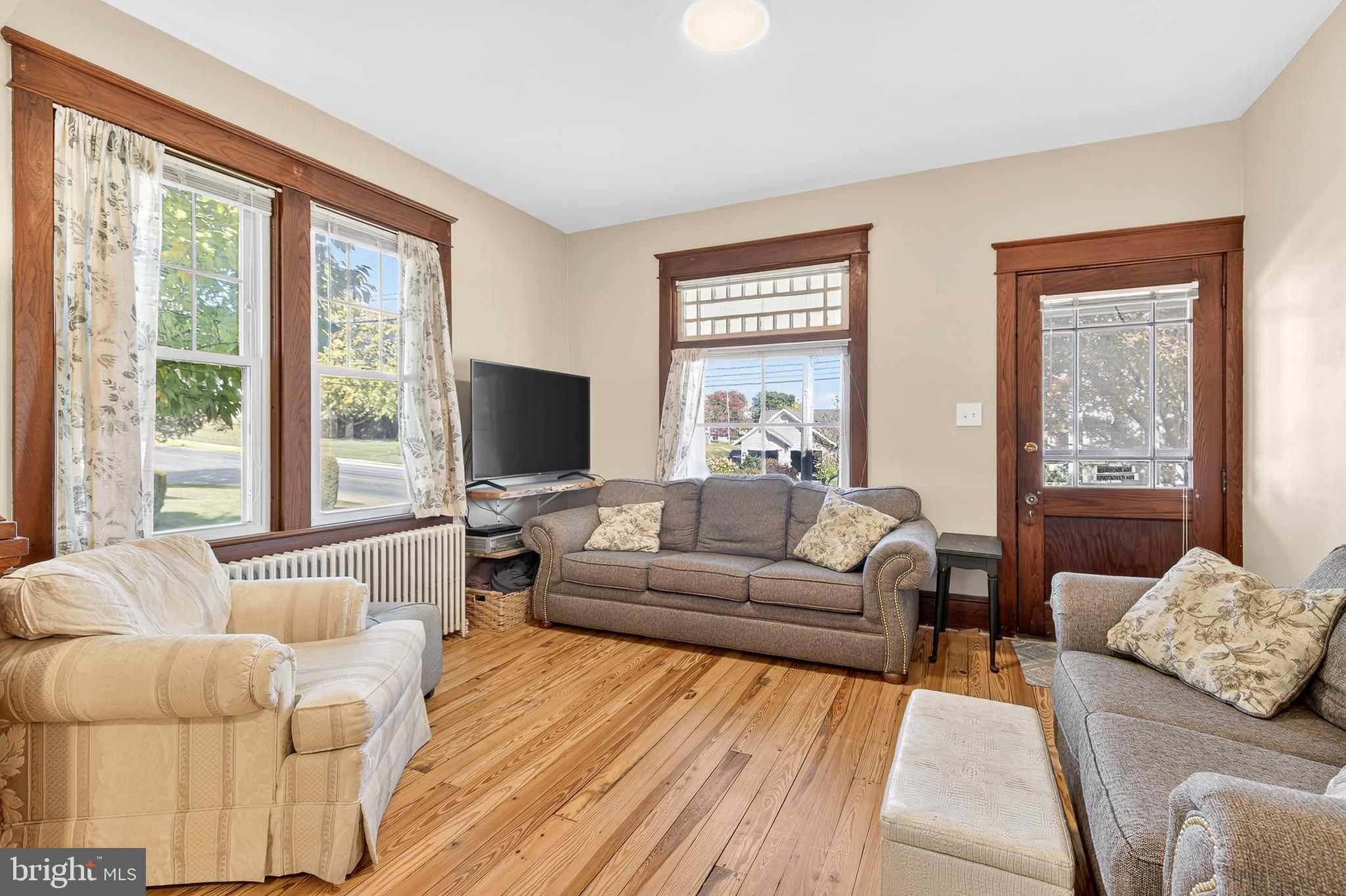 NEW HOLLAND BOROUGH - Residential