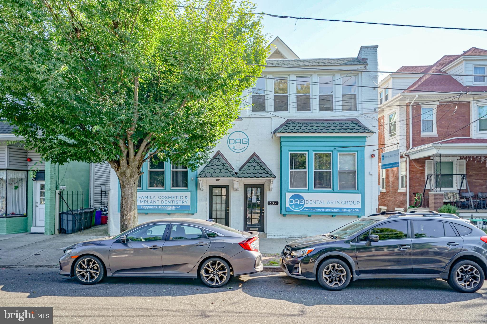 535 MONMOUTH STREET