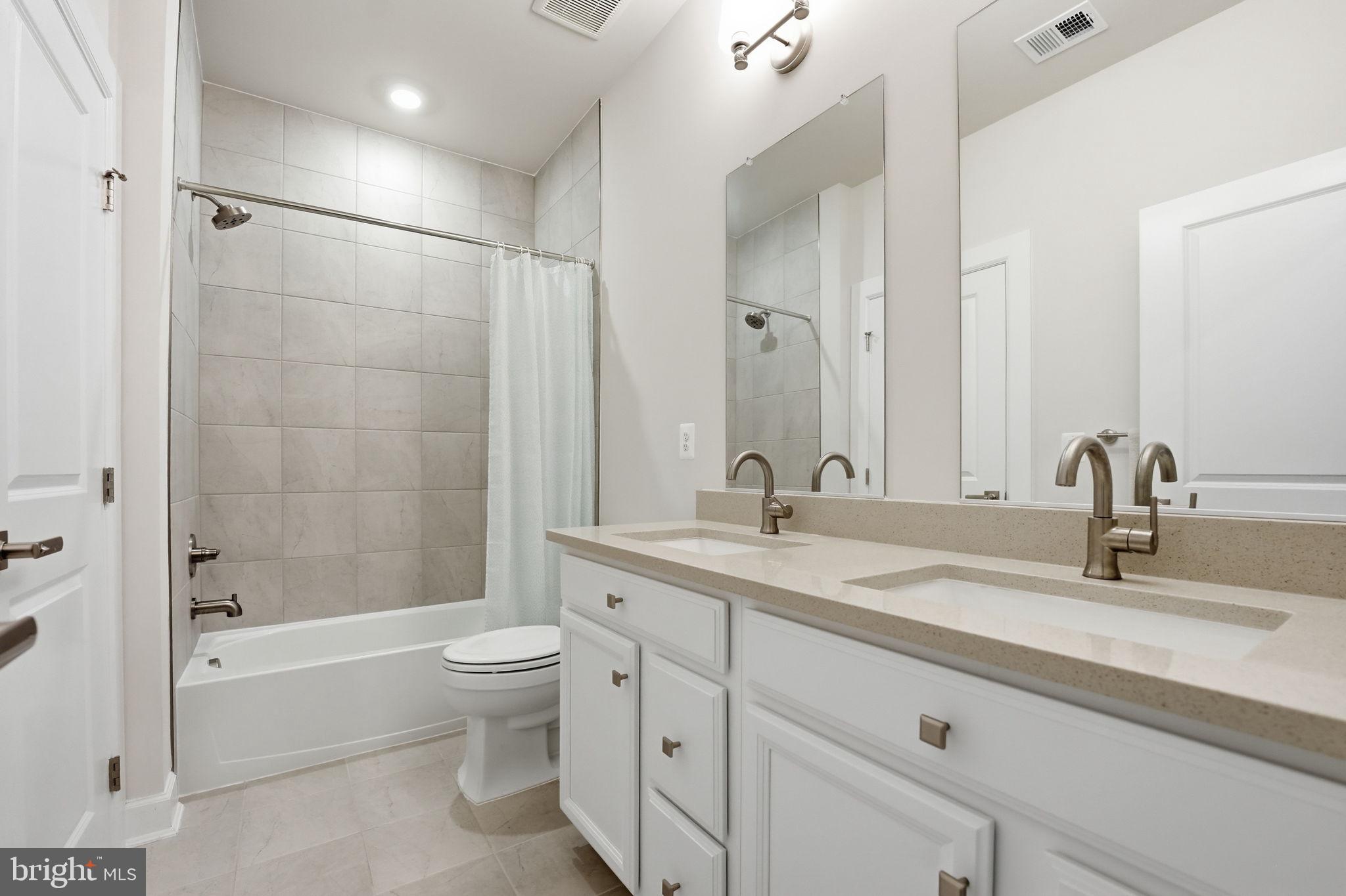 FAWN LAKE - Residential