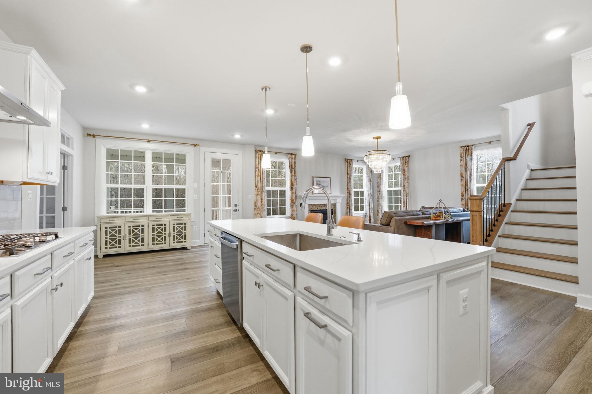 FAWN LAKE - Residential