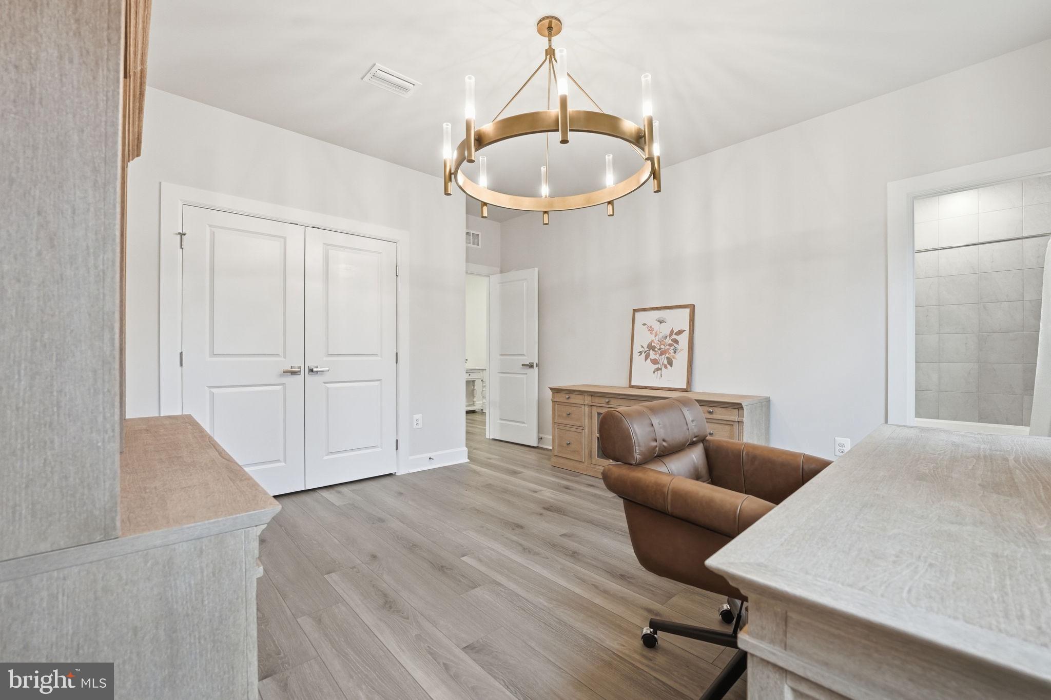 FAWN LAKE - Residential