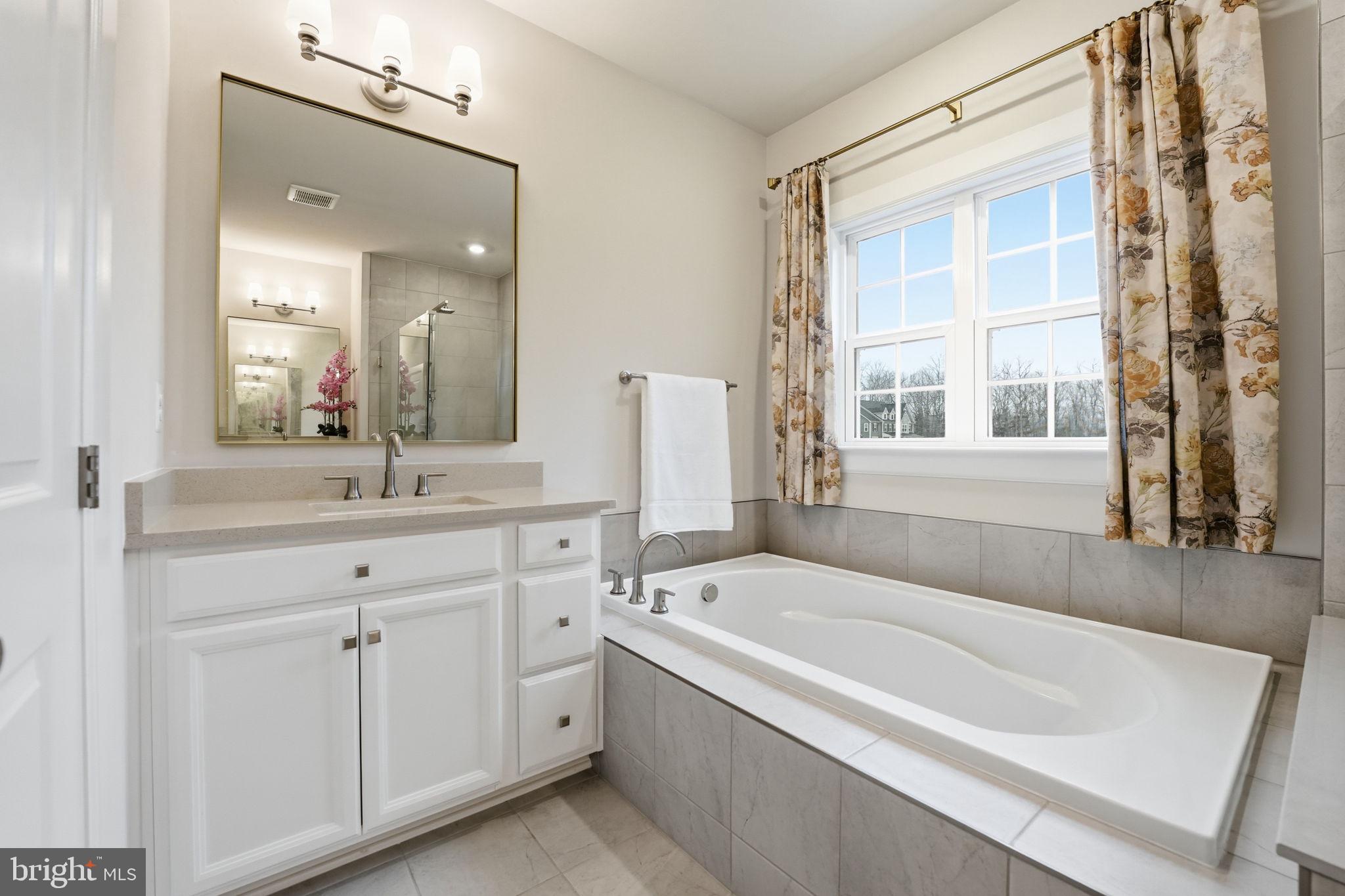 FAWN LAKE - Residential