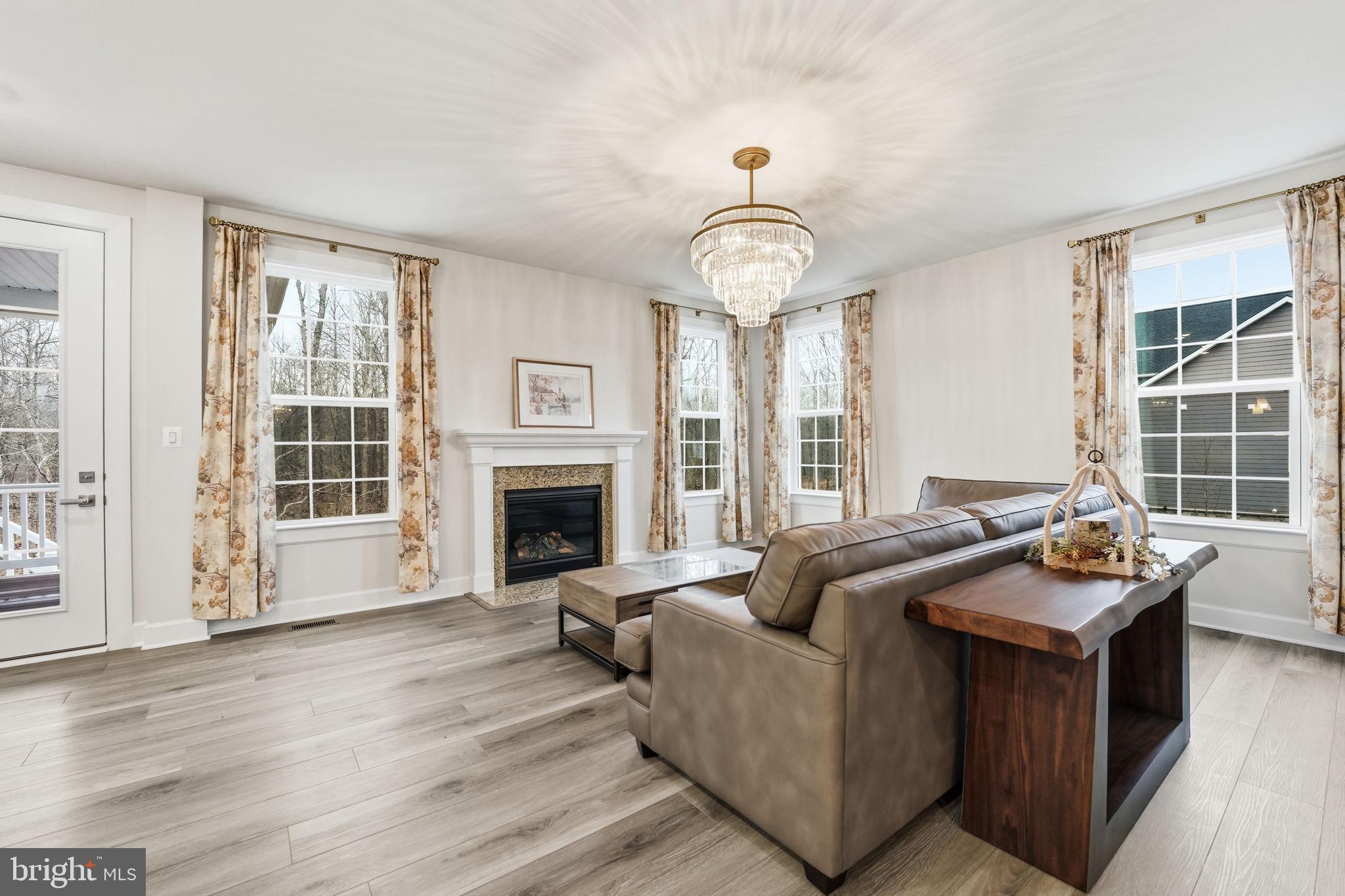 FAWN LAKE - Residential