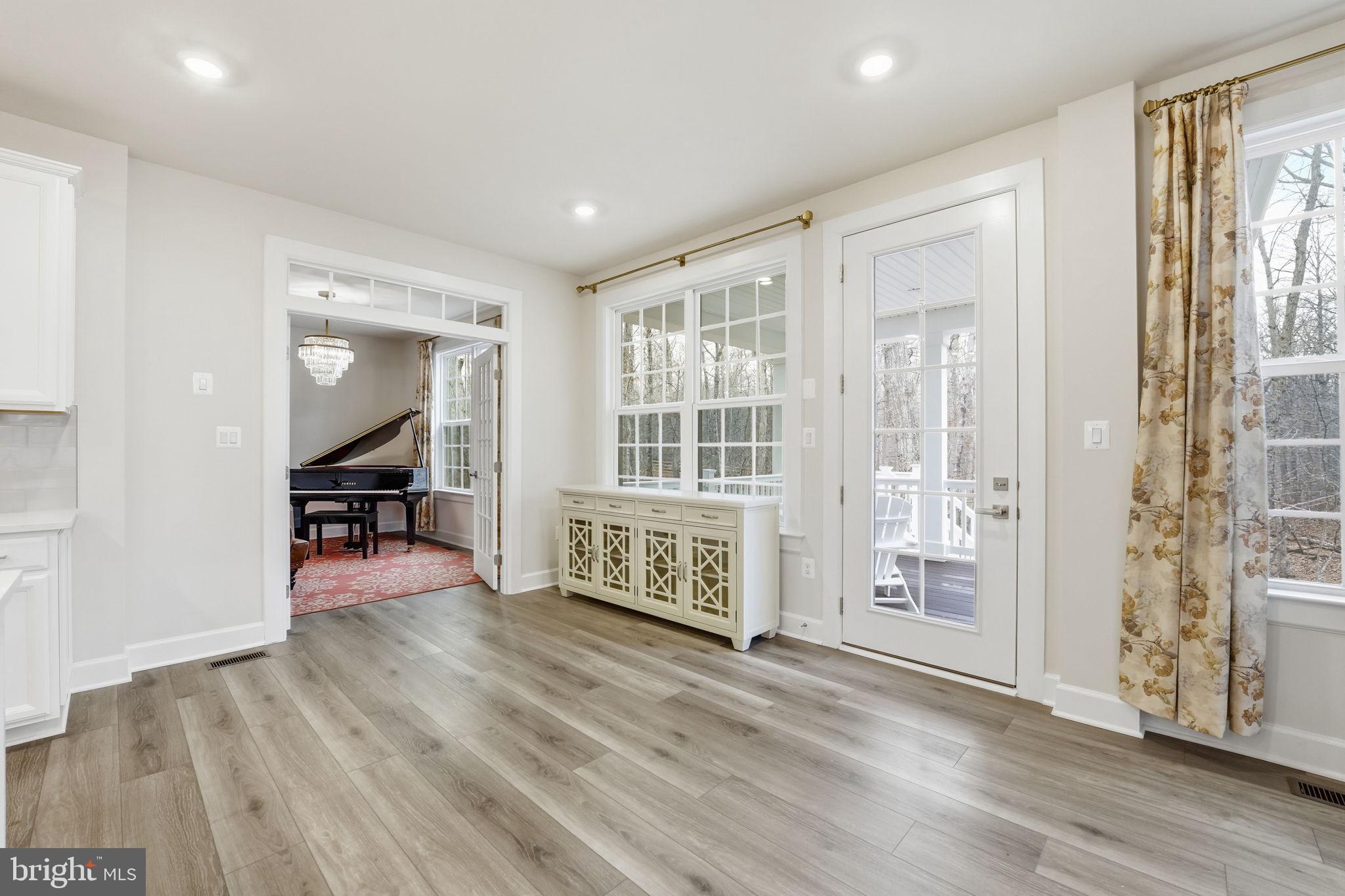 FAWN LAKE - Residential