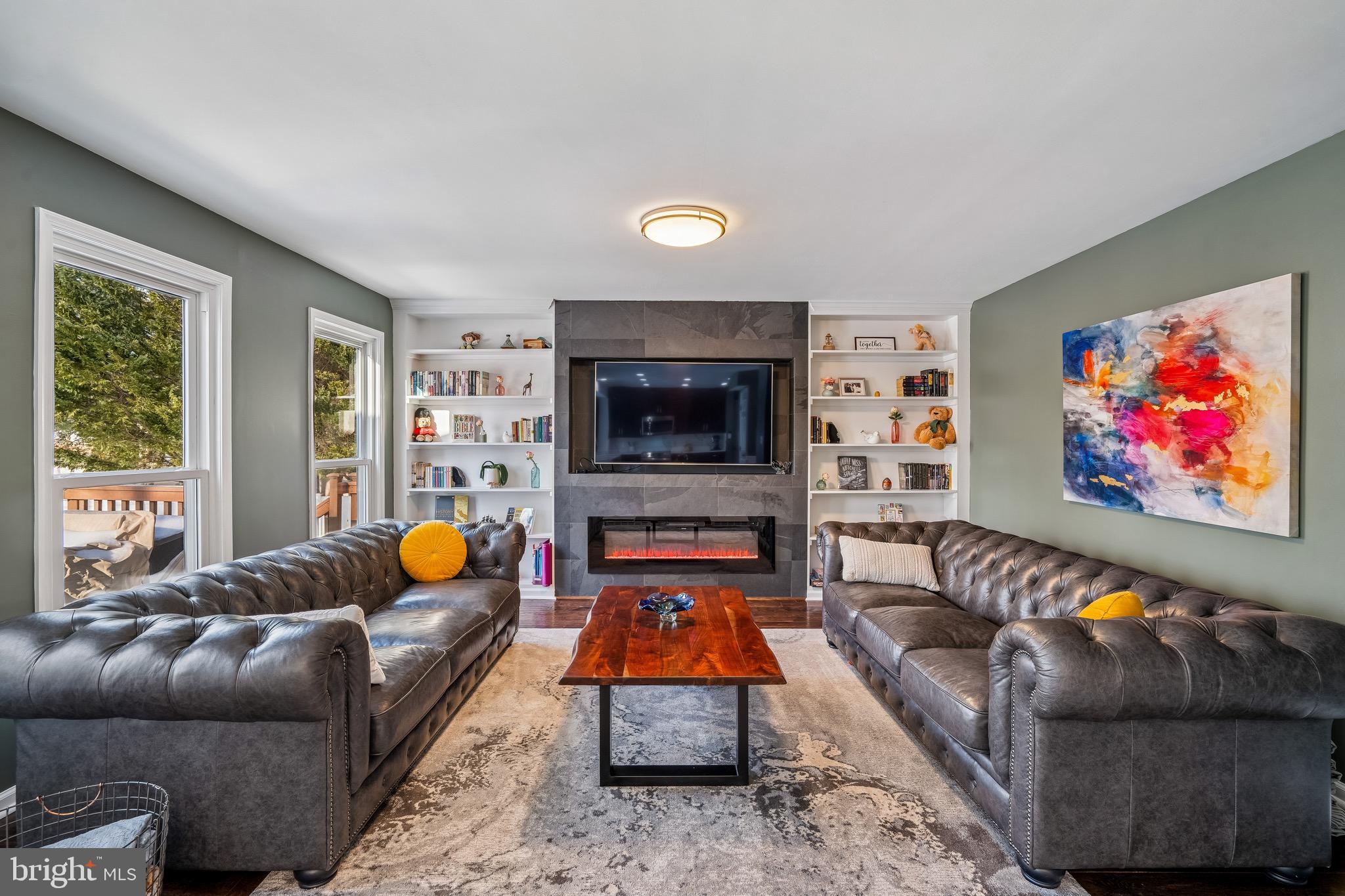 PEACHTREE WEST - Residential