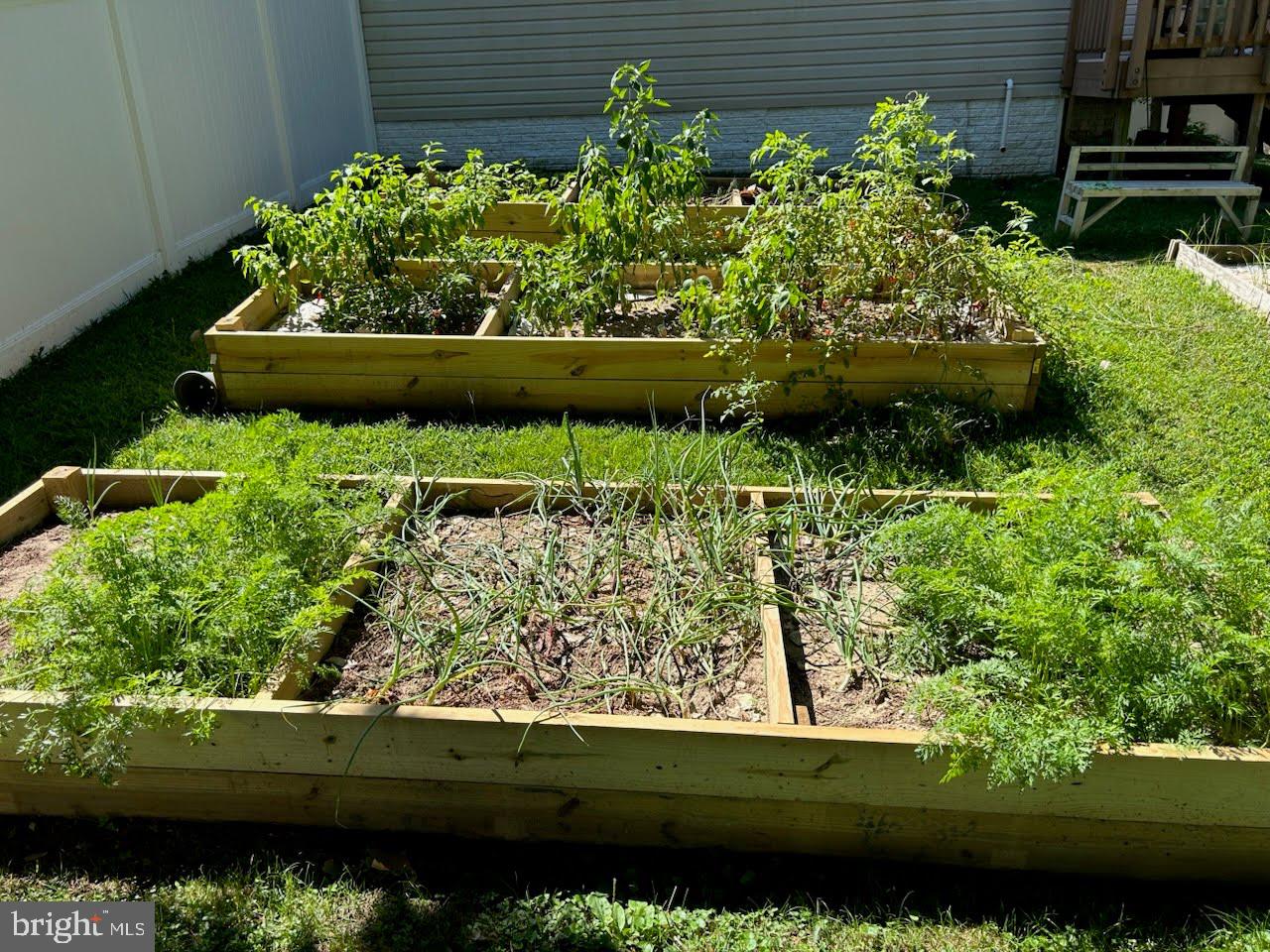 PEACHTREE WEST - Residential